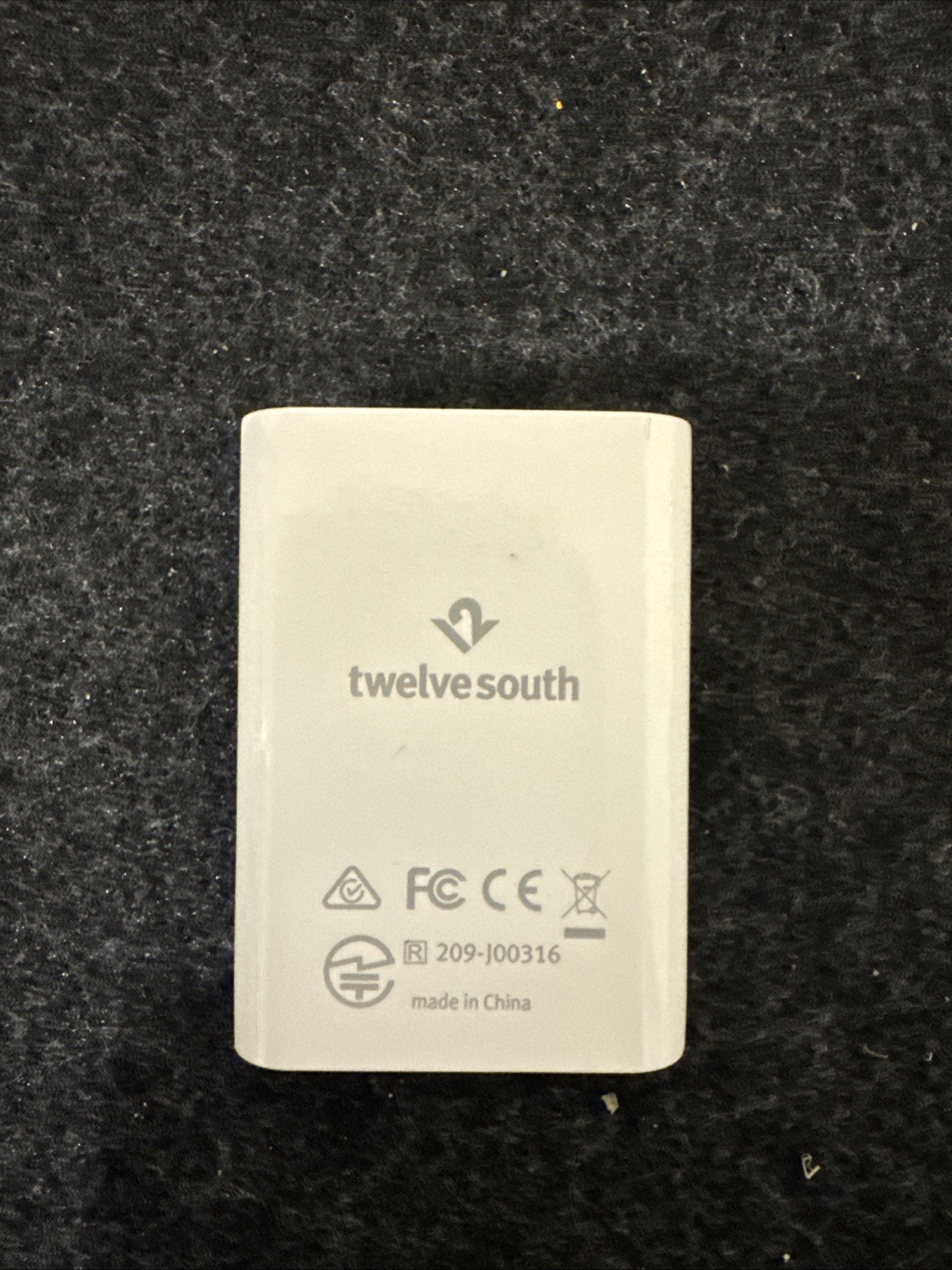 Twelve 12 South AirFly Wireless Transmitter for Wireless Headphones (OG)