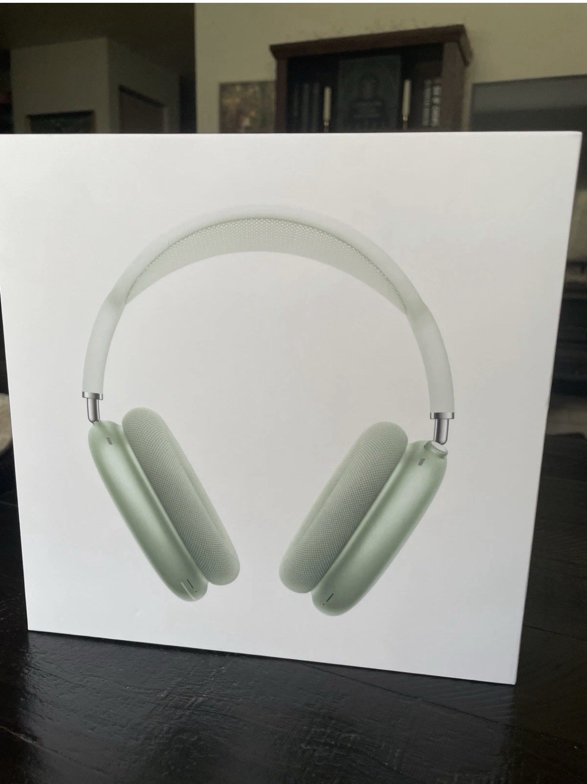 Apple AirPods Max Over-Ear Wireless Bluetooth Headphones w/ Smart Case Green