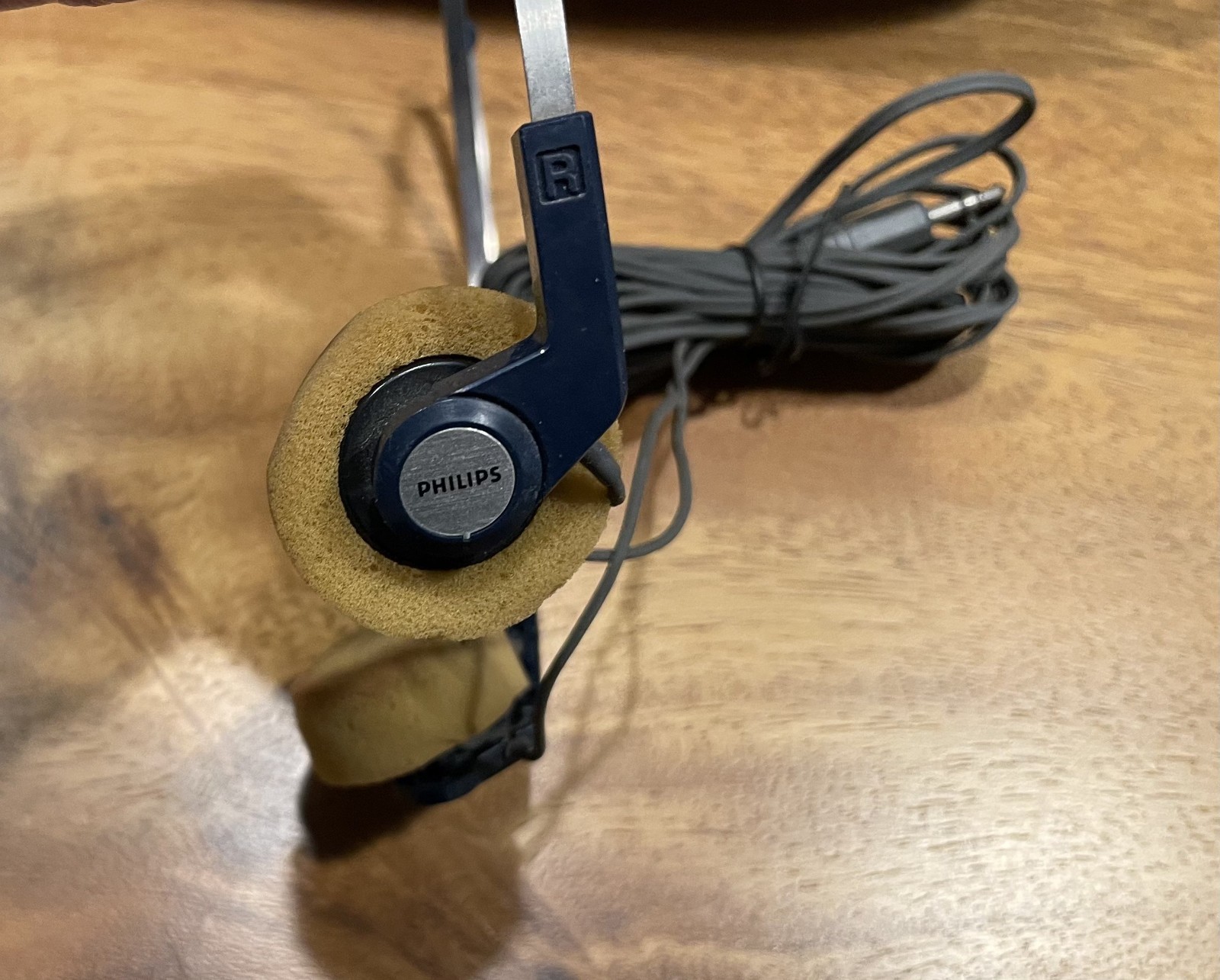 Vintage Philips EM6122 Headphones – Working