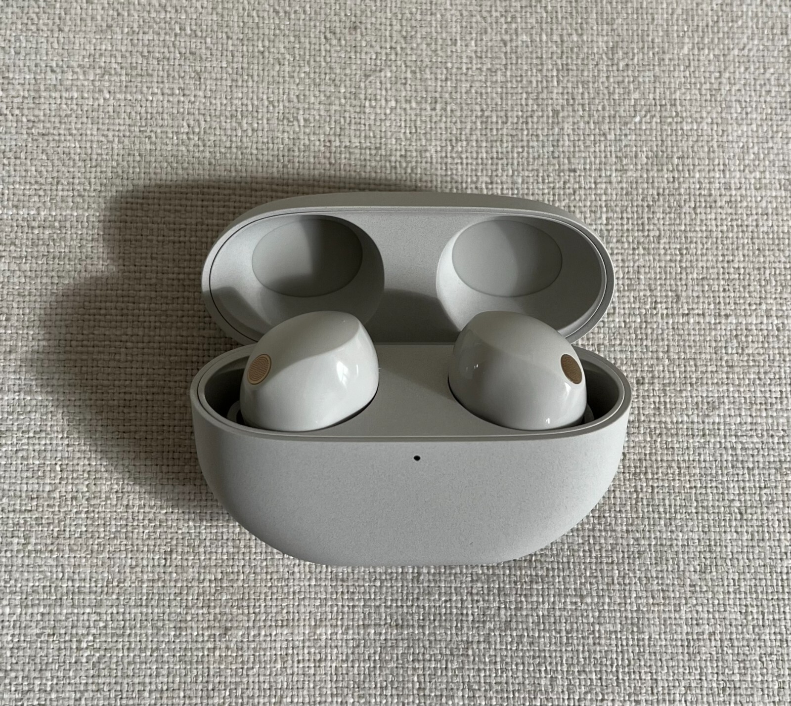Sony WF-1000XM5 Wireless In-Ear Headphones Noise Cancelling Earbuds Silver