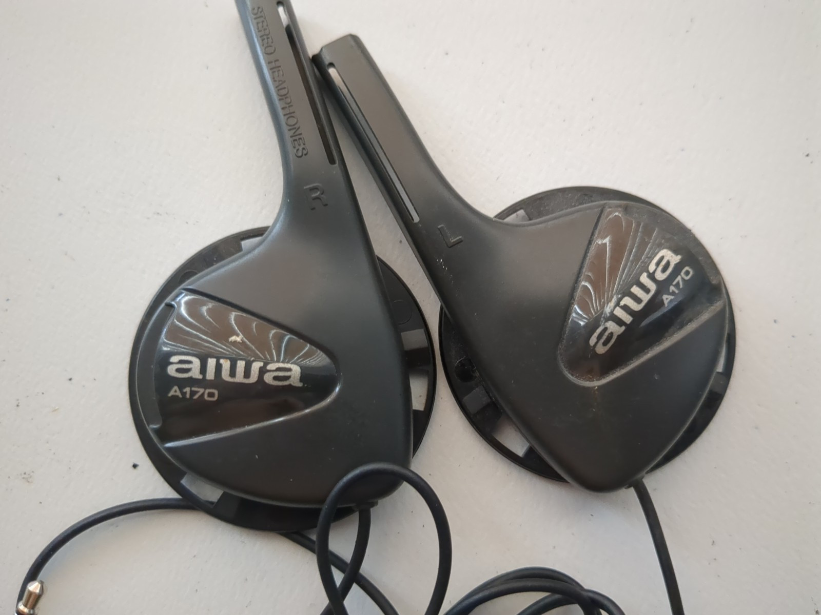 Vintage lot of 5 Headphones AWAI, Radio Shack, Nova-42, Centrios Noise Canceling