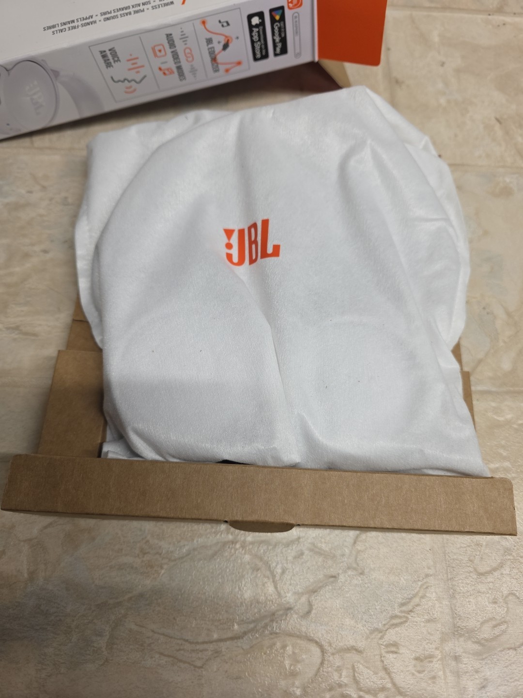 JBL Tune 520BT Wireless Bluetooth On-Ear Headphones – White Opened Box