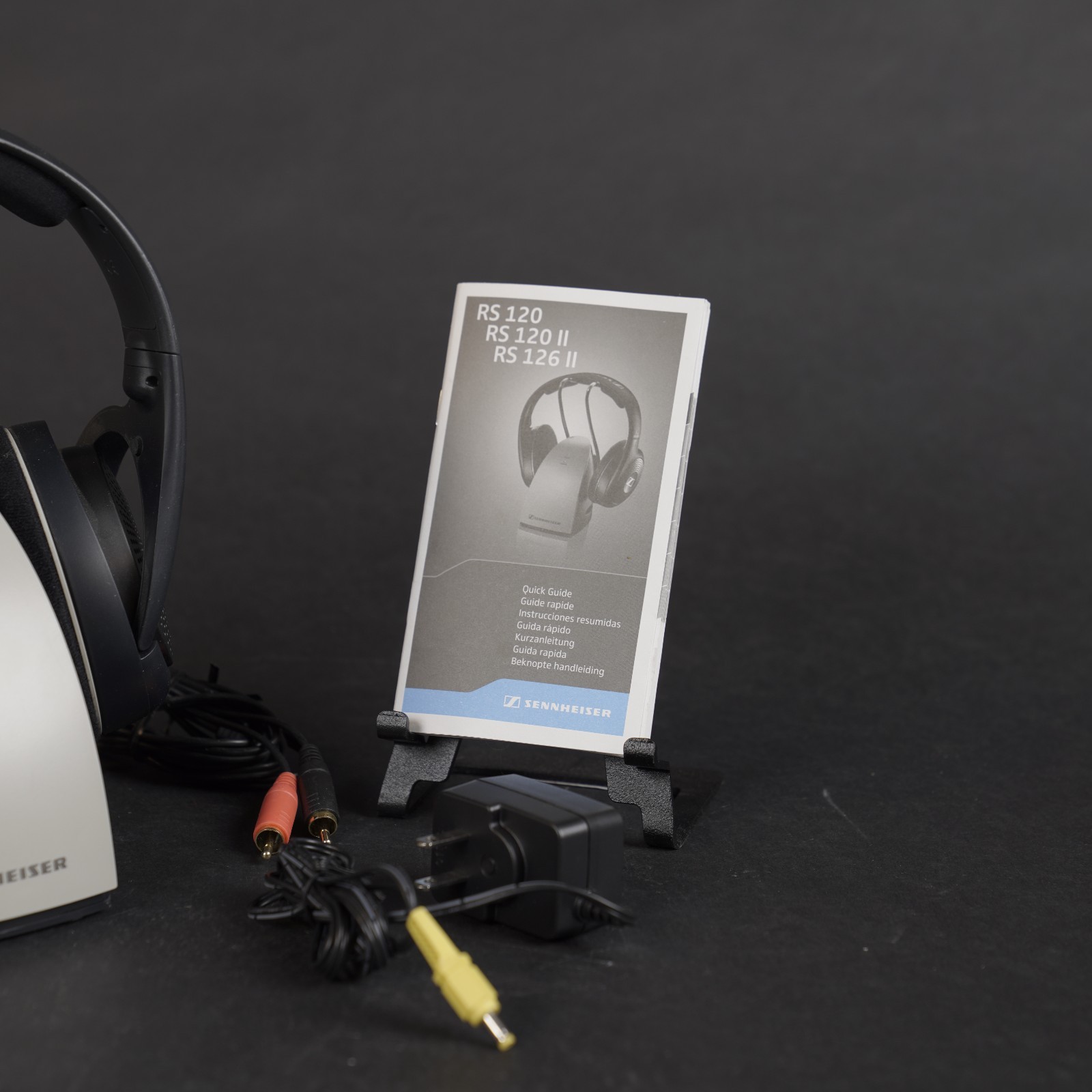 Sennheiser HDR120 2 Wireless Headphones TR120 2 Wireless Charging Stand EUC!