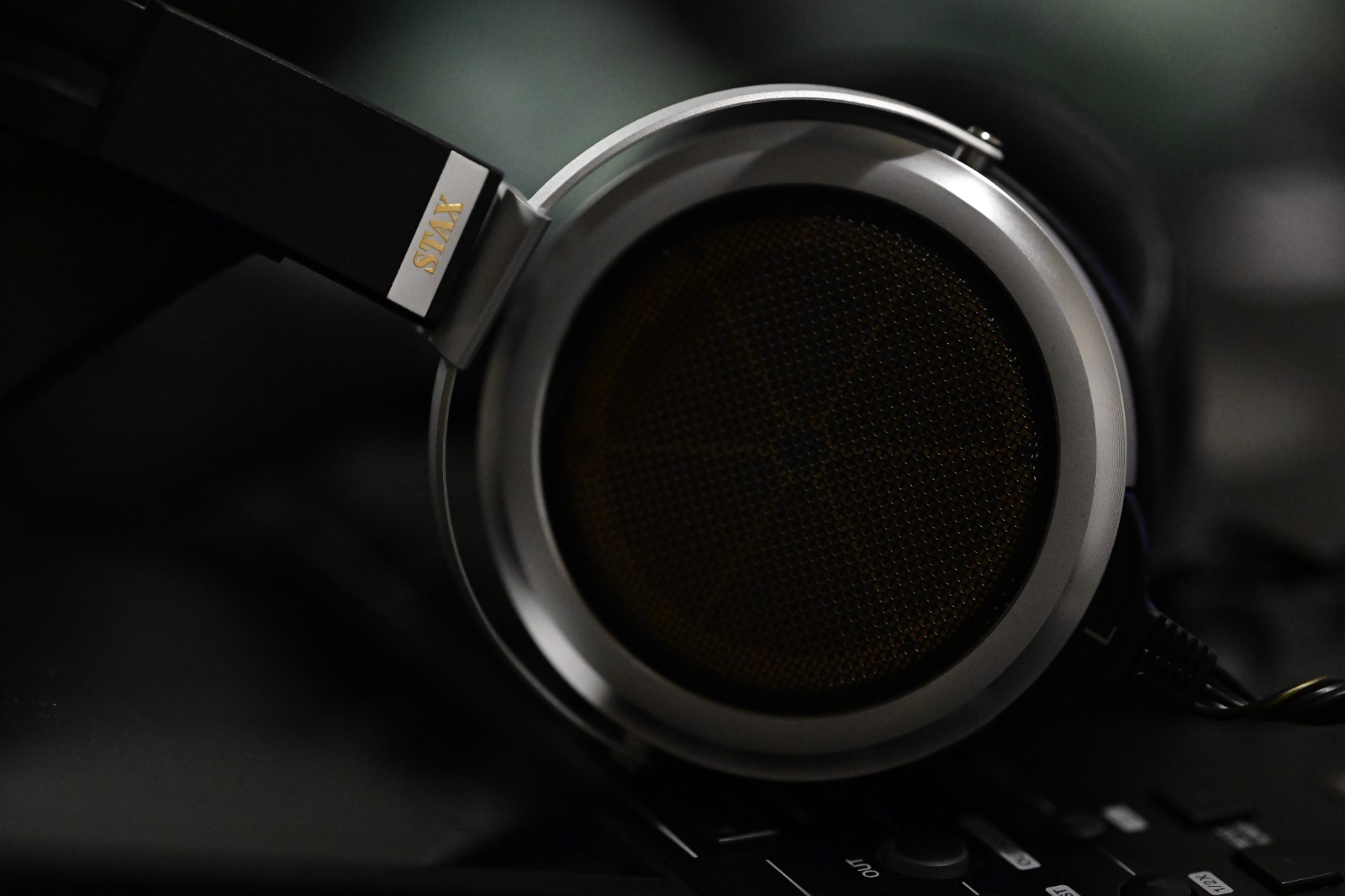 Stax SR009s and Stax SRM007ta (mjolnir audio upgraded) electrostatic headphones
