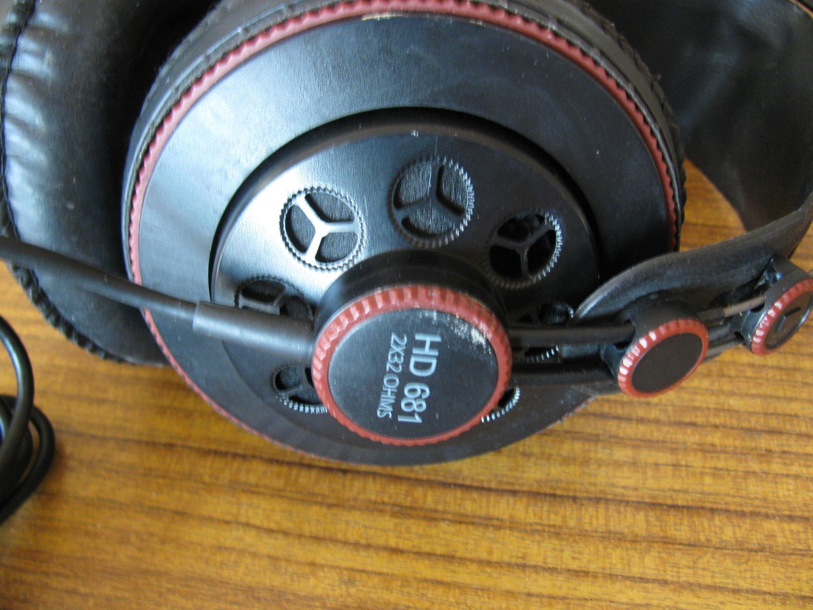 Superlux HD681 Over the Ear Headphones Tested Great Working Condition