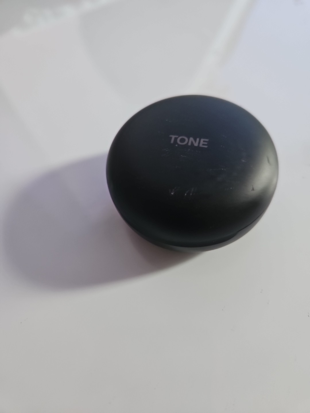 LG HBS-FN4 TONE Free Wireless In-Ear Stereo Earbuds, Black. Good Working Conditi