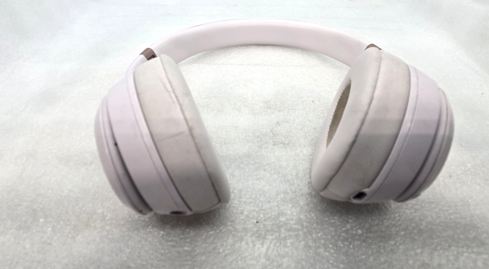 [LOT OF 3] Beats Solo4 Wireless Headphones On-ear FOR PARTS FAST FREE SHIPPING b
