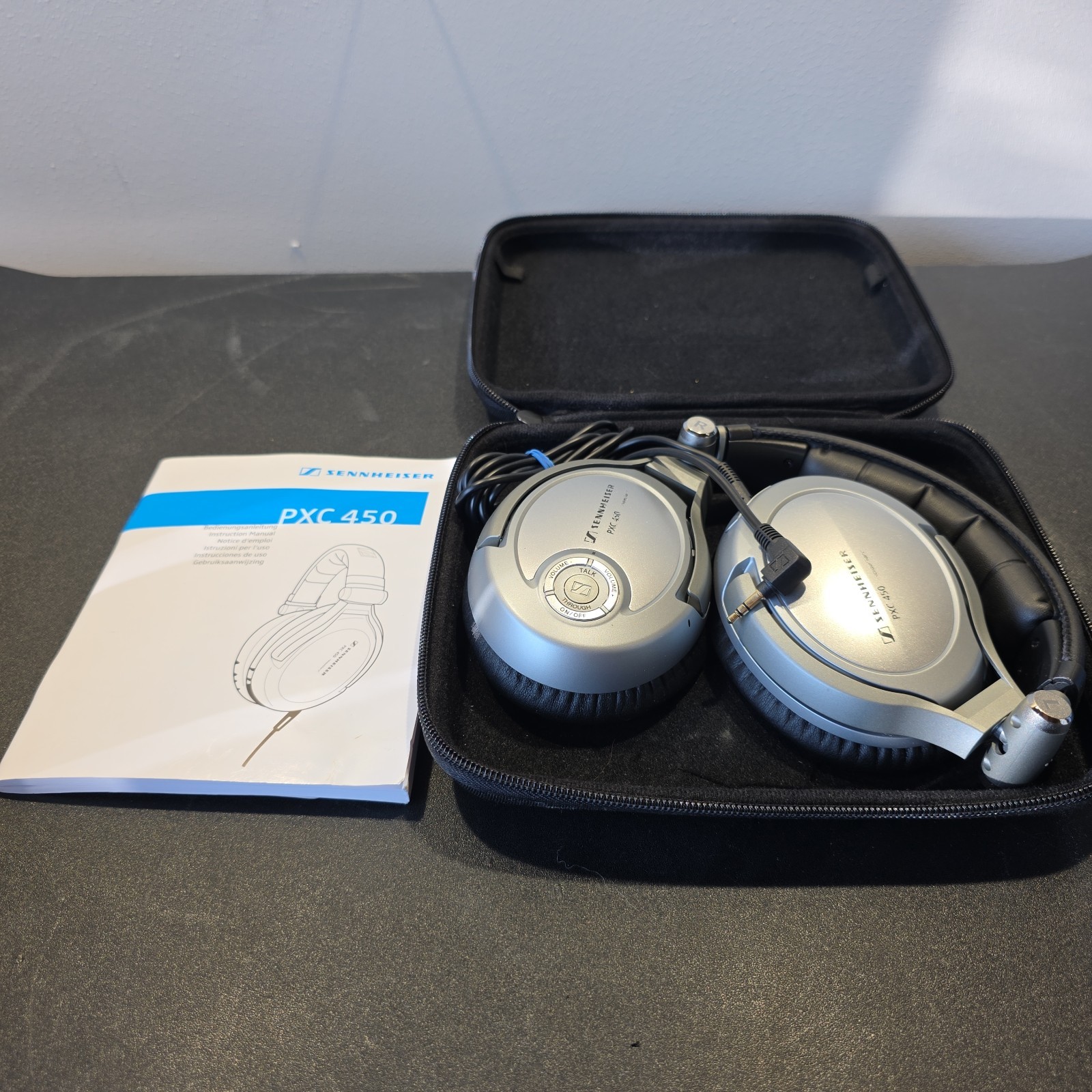 Sennheiser PXC 450 Wired Over The Ear Headphones Noise-Cancelling with Case