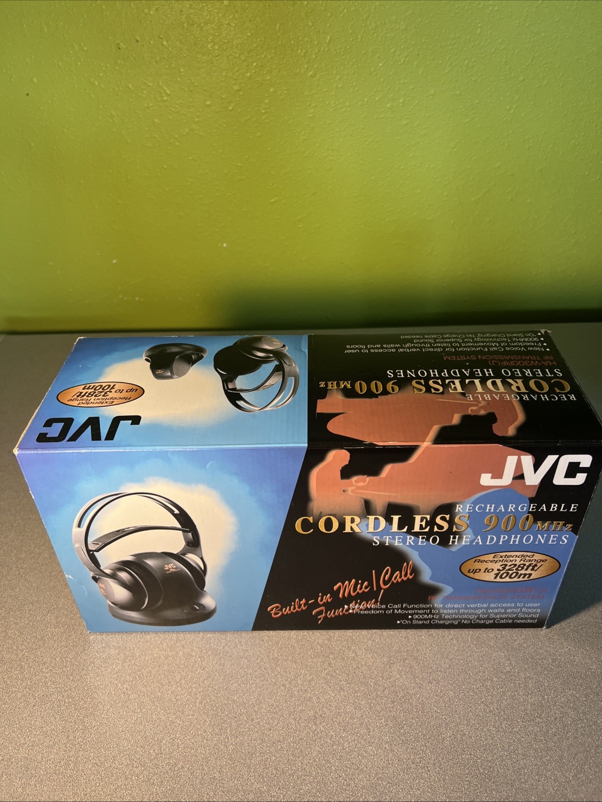 JVC HA-W300RF FM Cordless Headphones 900MHz -NEW IN BOX – NEVER USED
