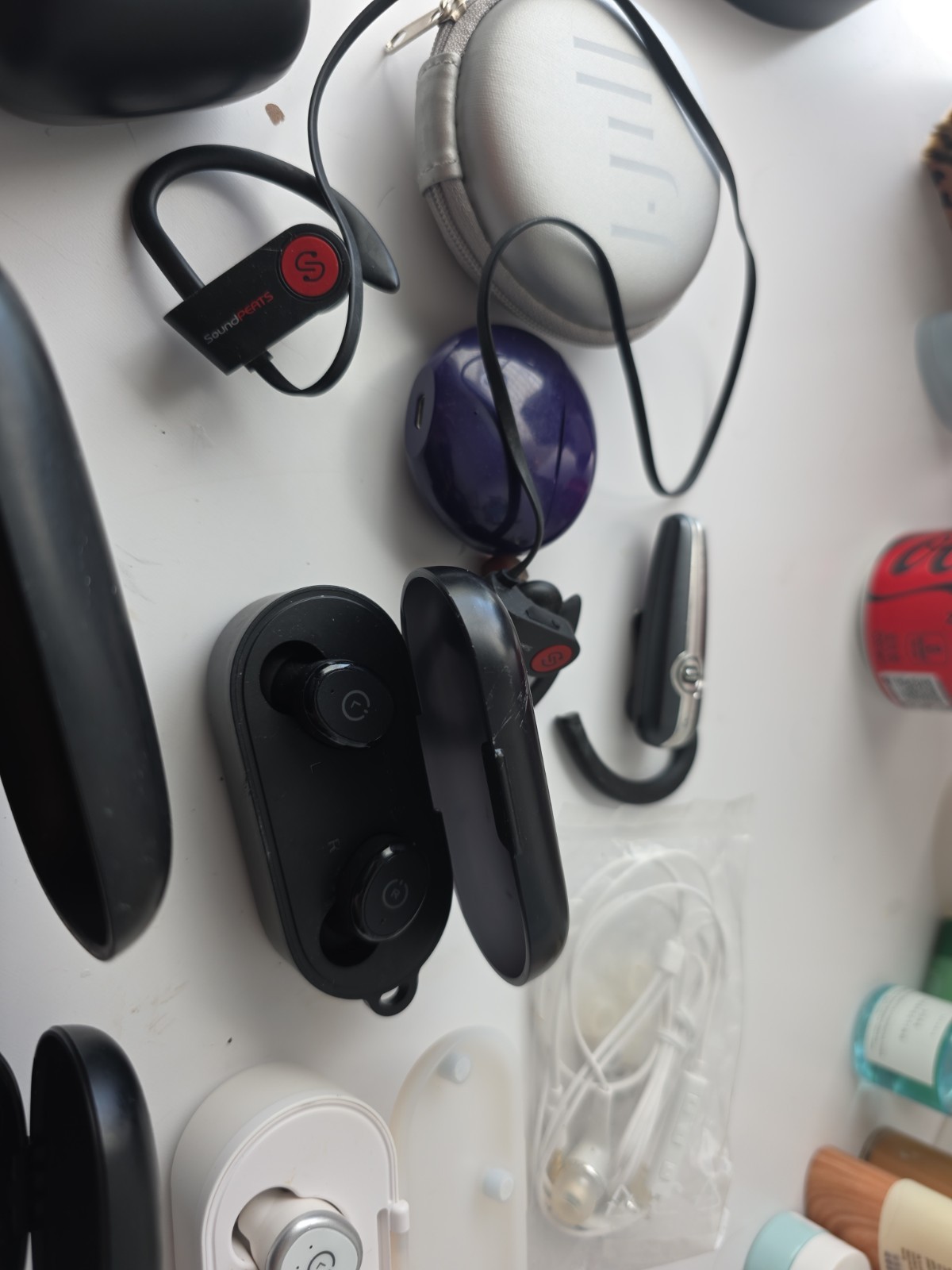 Mixed Lot 8 Earbuds Sets Wireless Bluetooth Unbranded Uncleaned