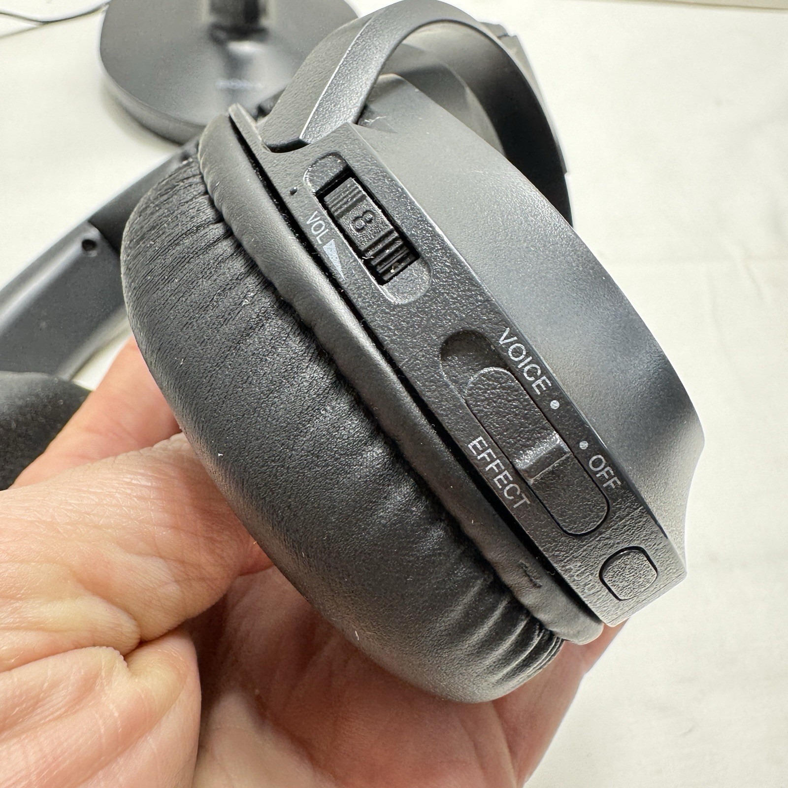SONY TMR-RF400 Wireless Headphones 40mm Drivers 10Hz-22kHz WORK & SOUND GREAT