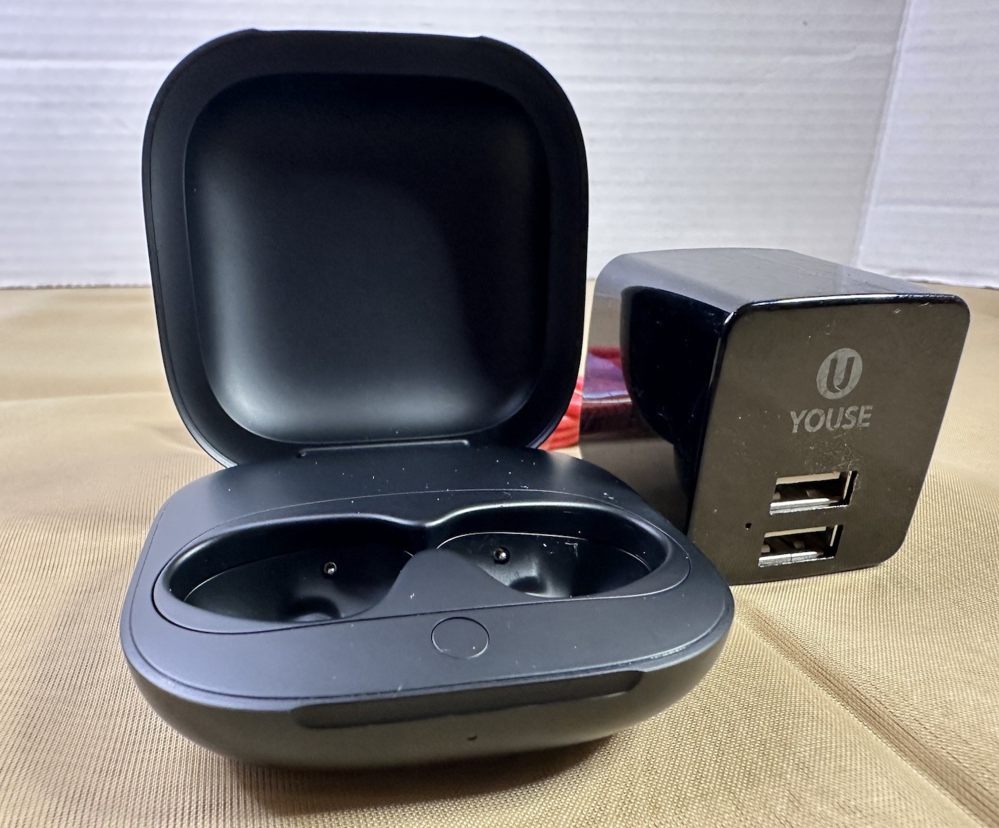 Genuine Beats by Dr. Dre Fit Pro Charging Case Replacement MK2F3LL/A Black +More