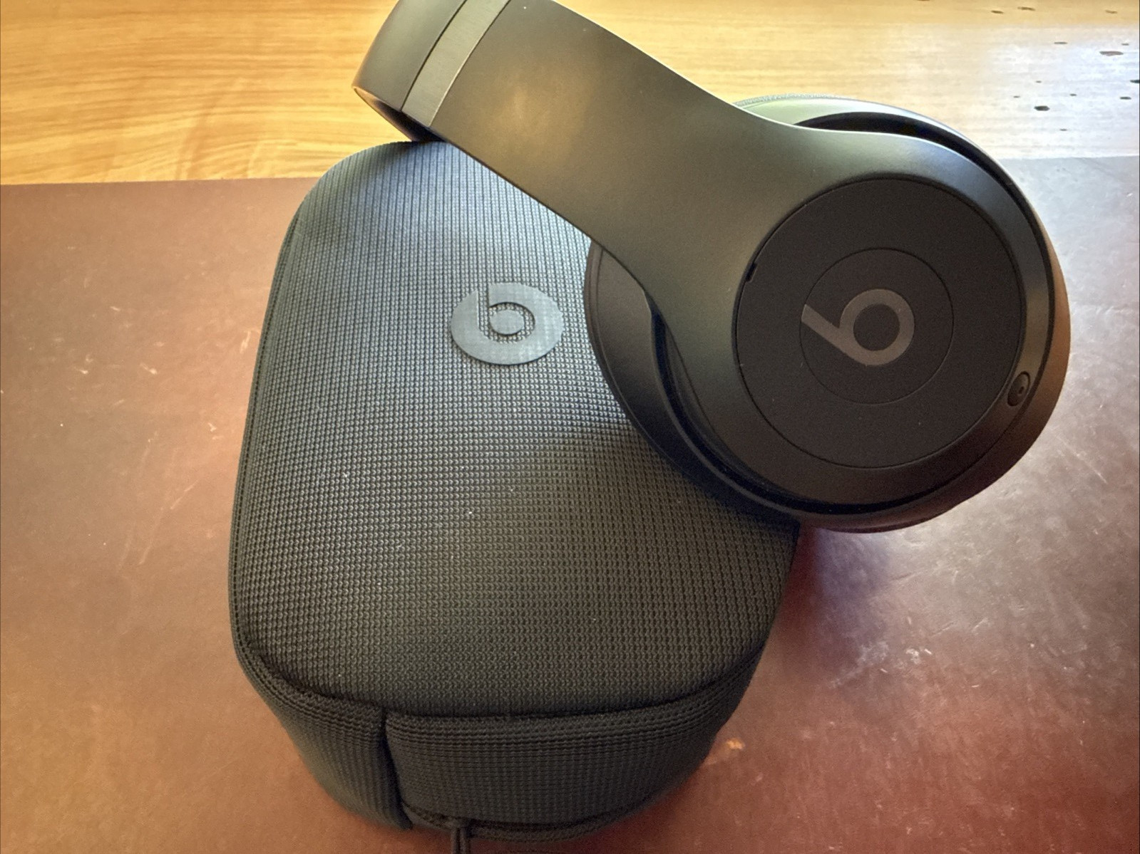 Beats Studio Pro Wireless Bluetooth On-Ear Headphones Black w/ Case – OPEN