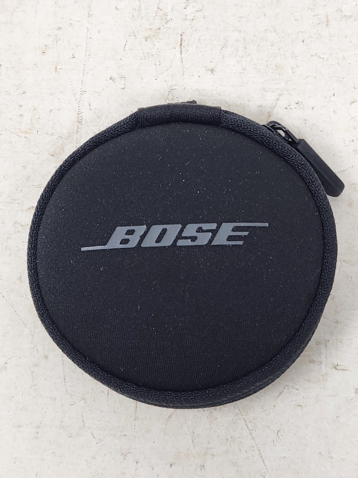 Bose 761529-0010 SoundSport Wireless in Ear Neckband Headphones – Black – READ!