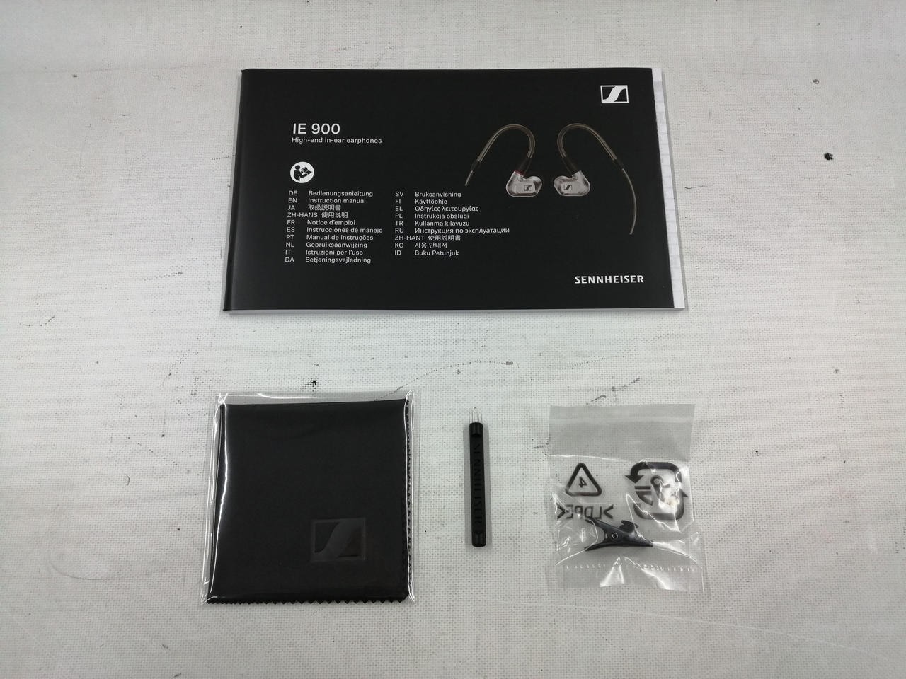 SENNHEISER IE900 Earphones Neutral Sound 5-48000Hz 16Ω