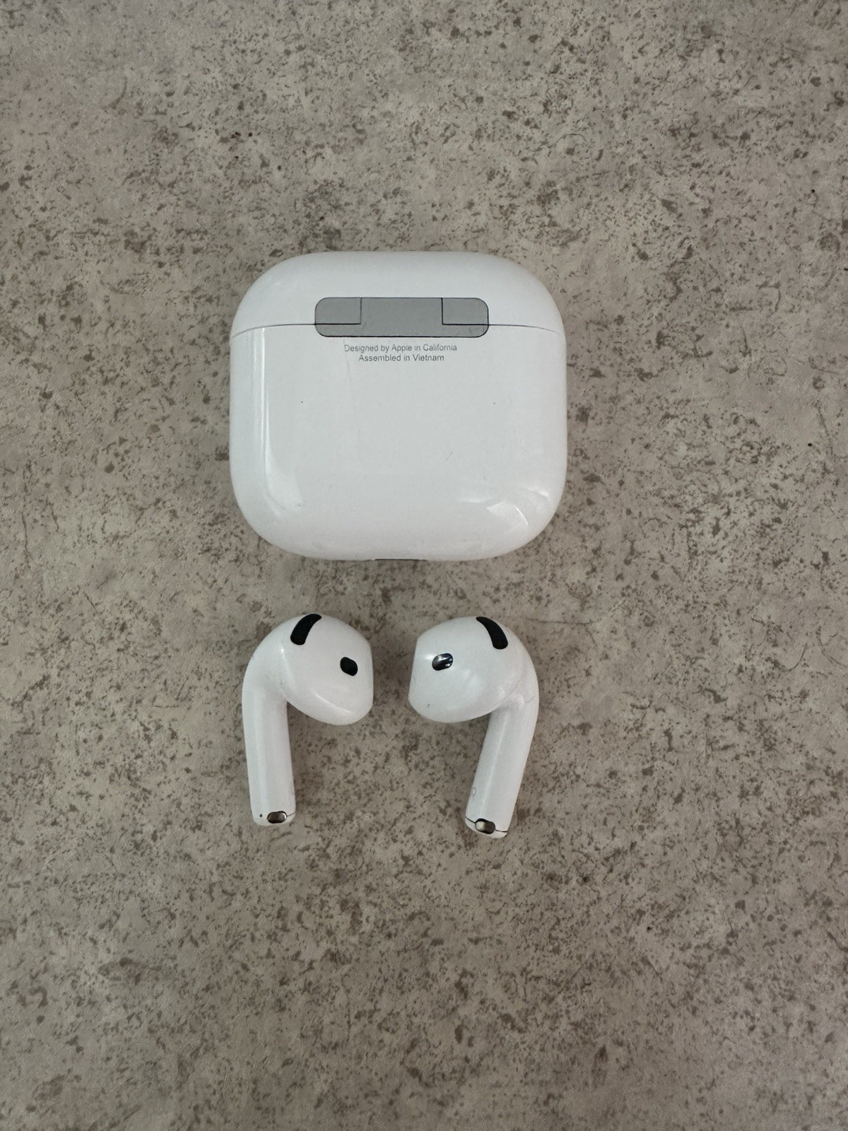 Apple AirPods 2, 3, and 4 Bluetooth In-Ear Earbuds w/ Charging Case, White