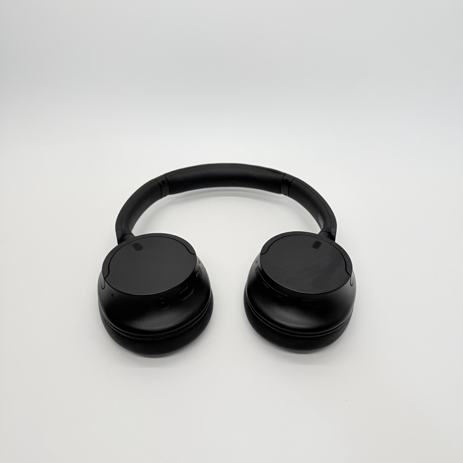 Sony WH-CH720N/B Noise Canceling Wireless Headphones WHCH720N – Black