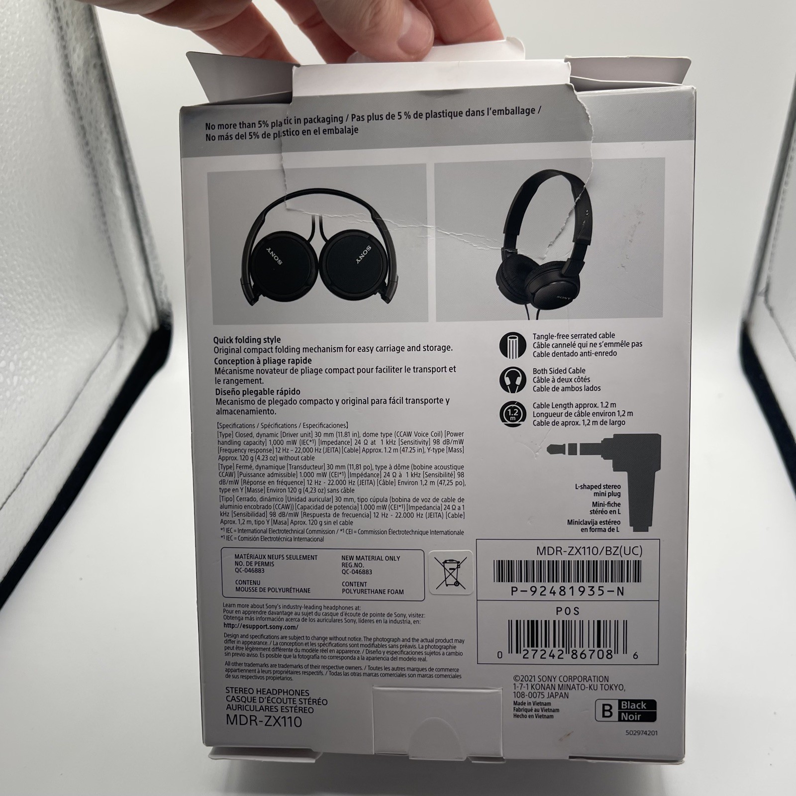 Sony MDR-ZX110 Wired Ear-Pad (On the Ear) Headband Headphones in Black