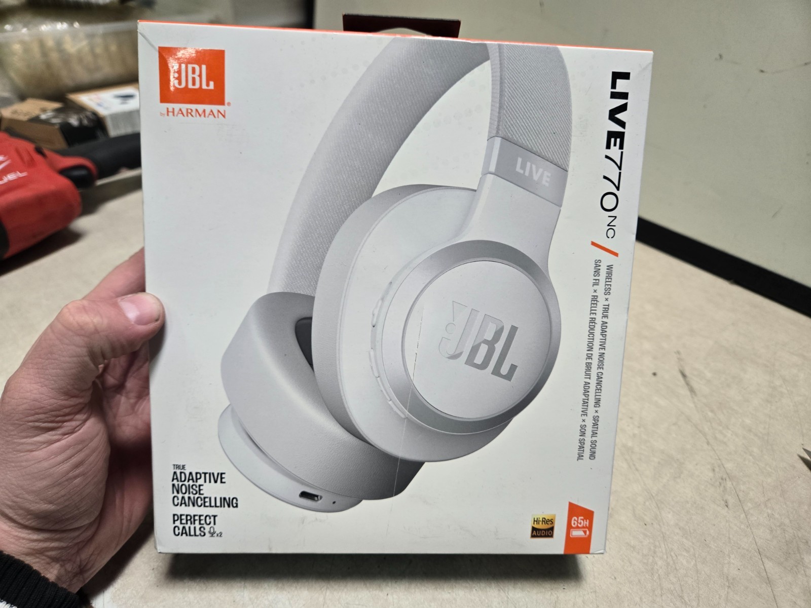 JBL Live 770NC Adaptive Noise Cancelling Wireless Over-Ear Headphones White 770