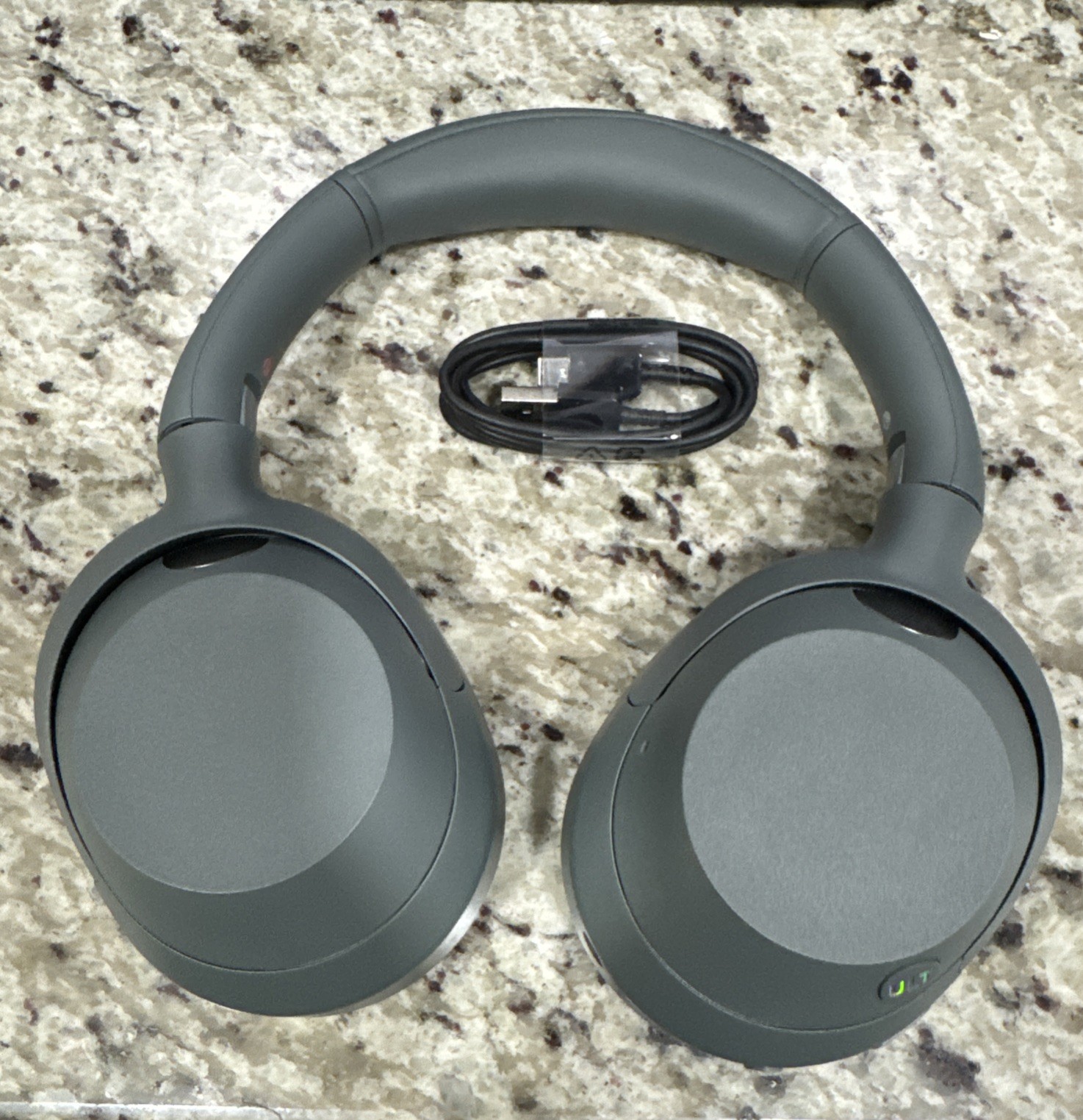 Sony ULT WEAR 900N Wireless Noise Canceling Bluetooth Headphones – Forest Gray