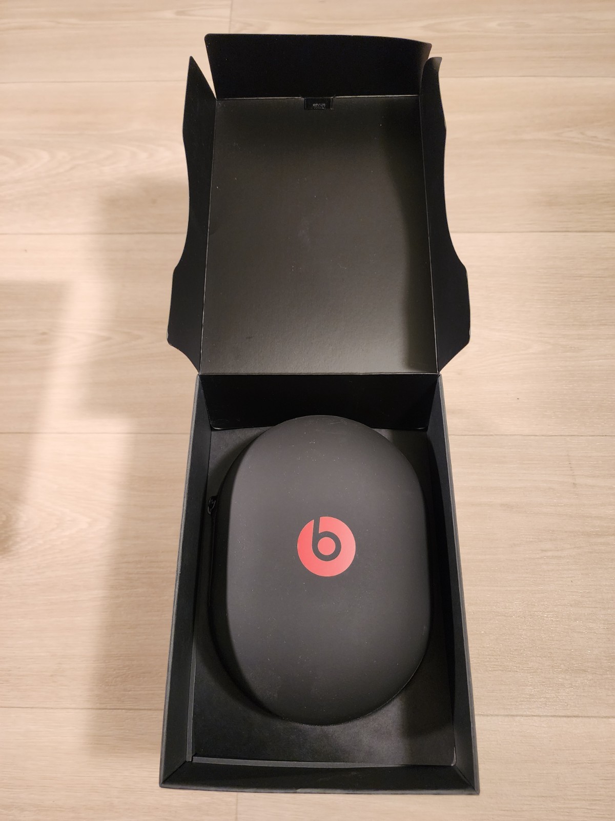 Beats by Dr. Dre Studio3 Over the Ear Wireless Headphones – Black
