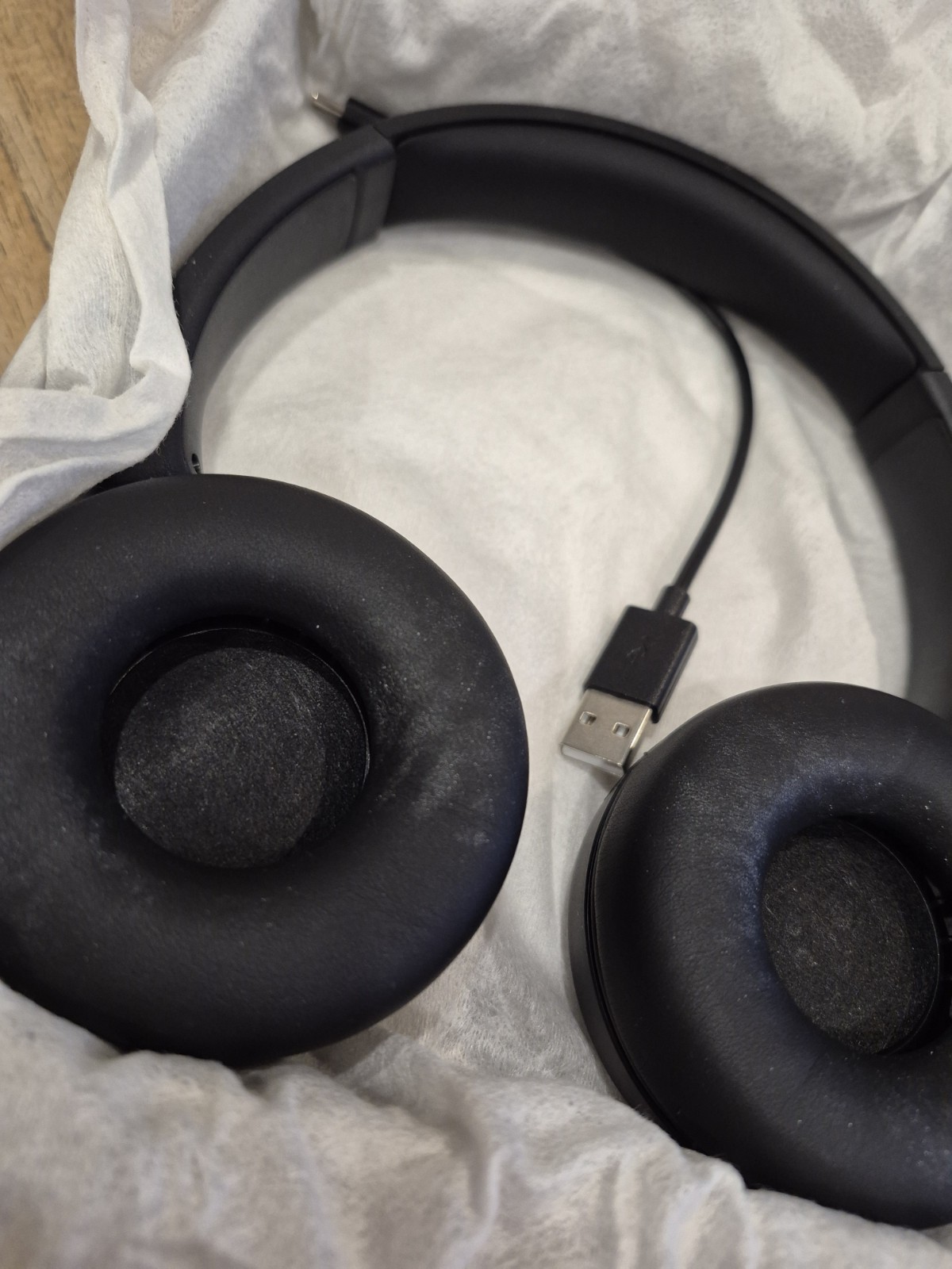 Sony WH-CH520 Over Ear Wireless Bluetooth Headphones WHCH520 – Black