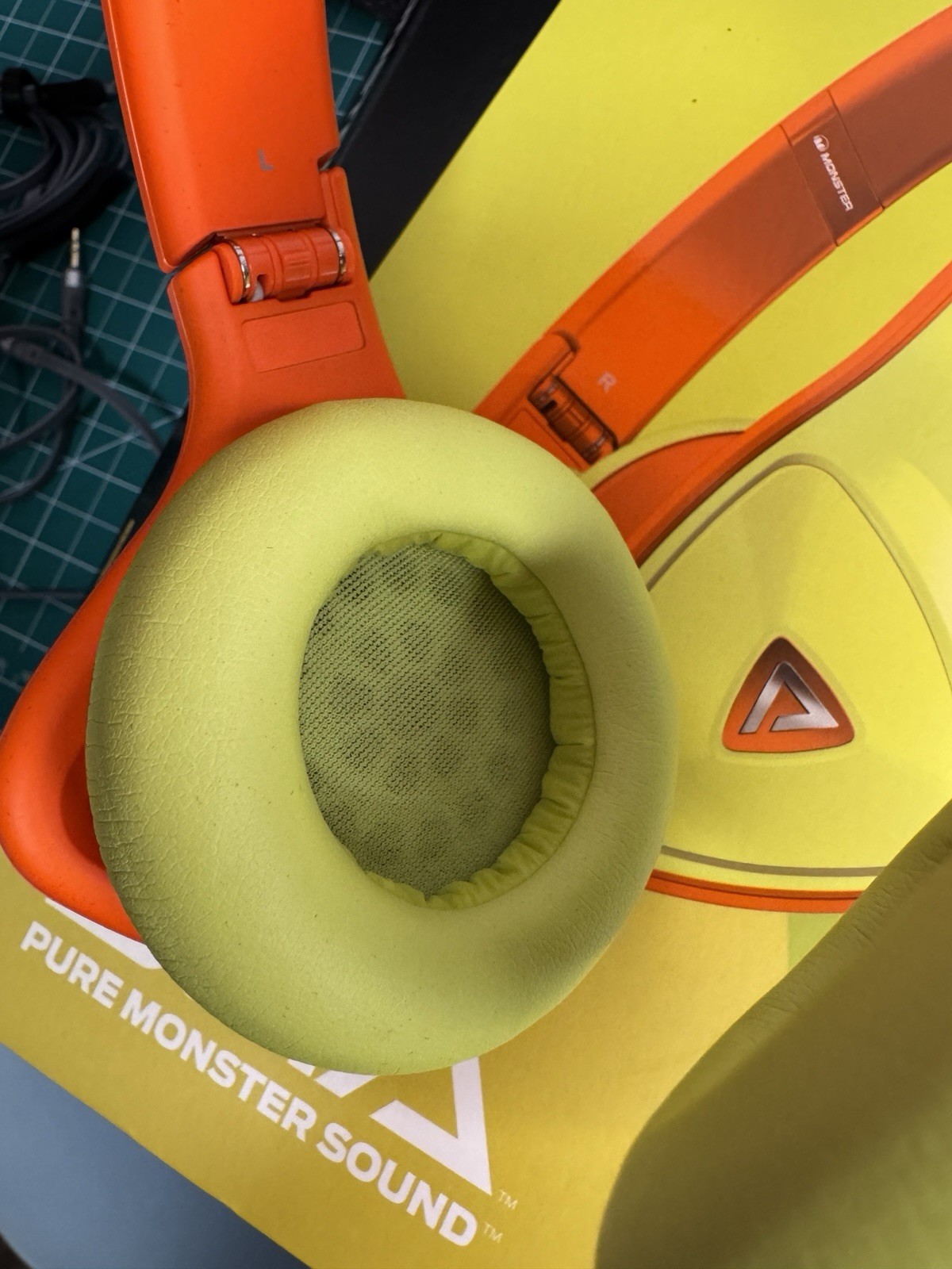 Monster DNA On-Ear Headphones Yellow/Orange Color – Wired 3.5mm Cable