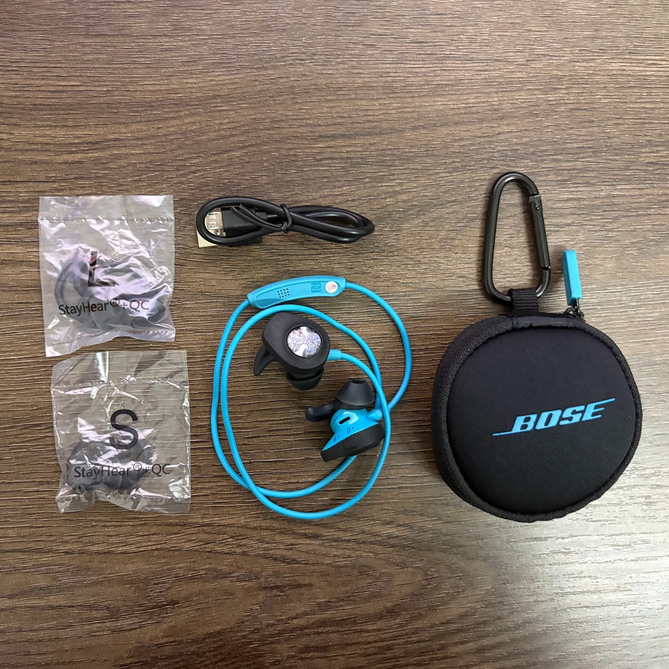 Bose SoundSport In-Ear Headphones Wireless Bluetooth Earphones Earbuds Blue us