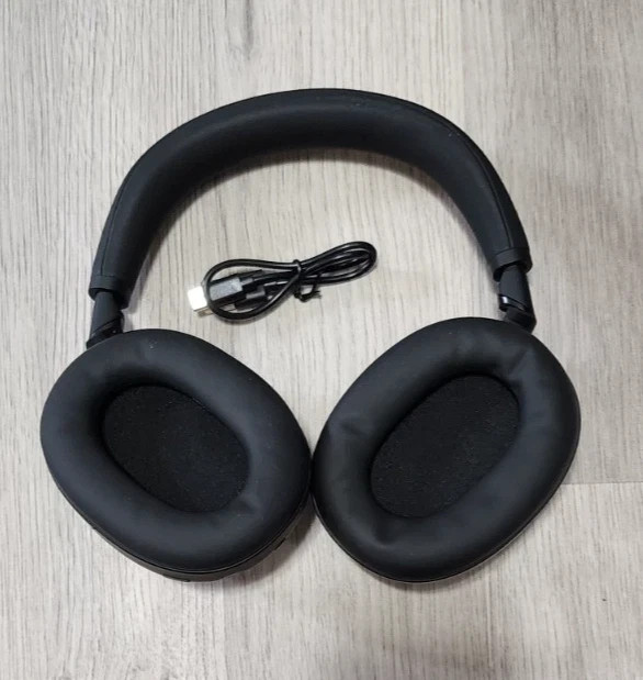 Sony WH-1000XM6 Noise Cancelling Headphones Over Ear – BLACK