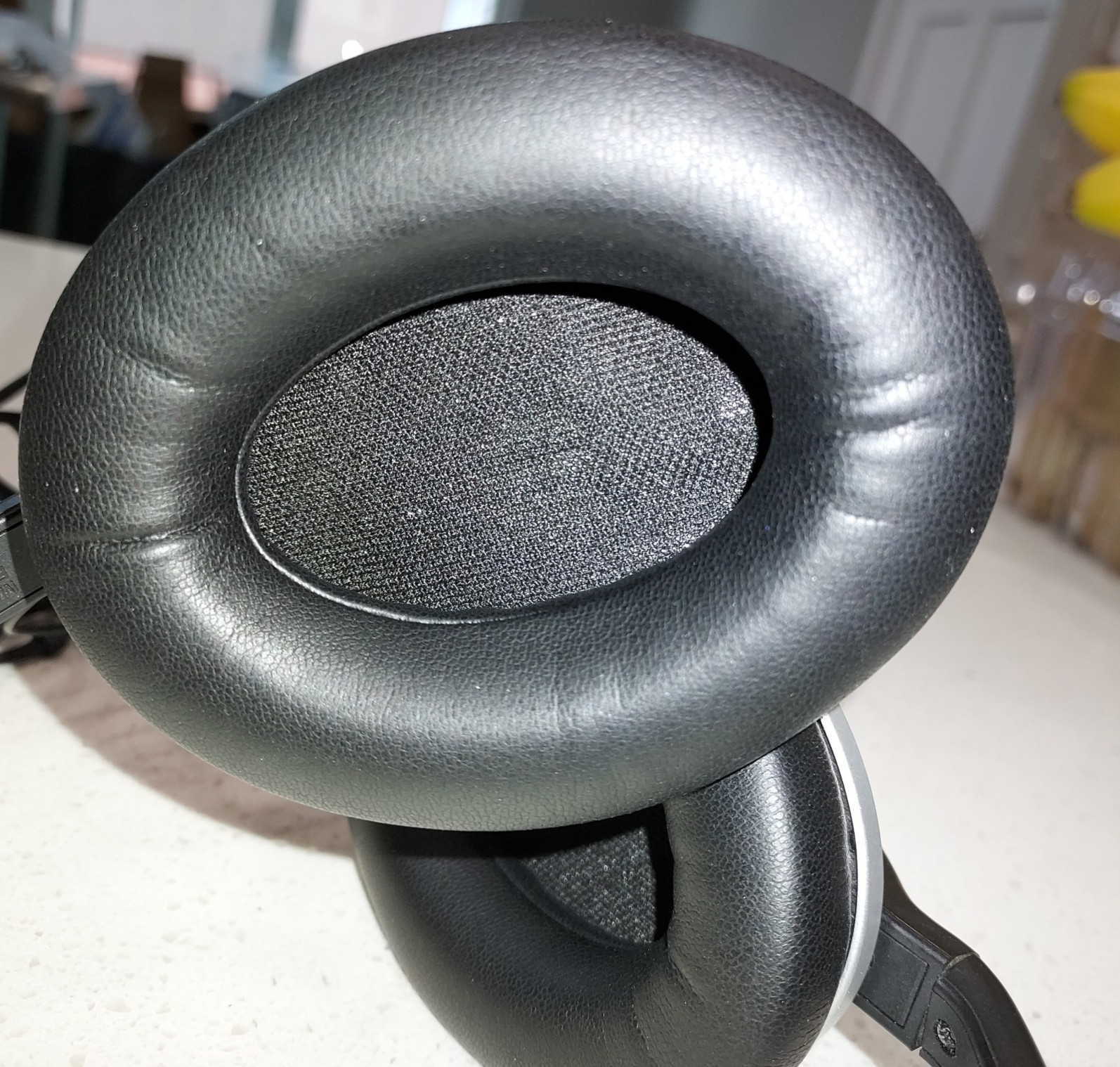 Bose TP-1A TriPort Around-Ear Wired Headphones Silver Black *New Earpads* Tested