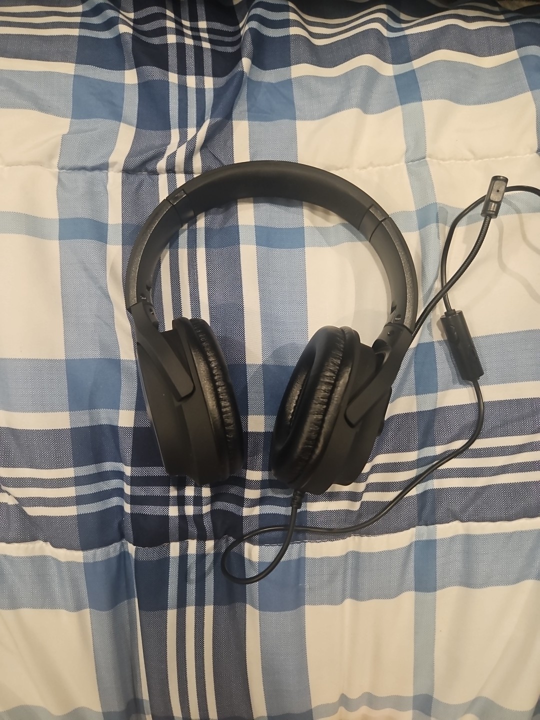 Used Headphones, Small, Headphone Jack