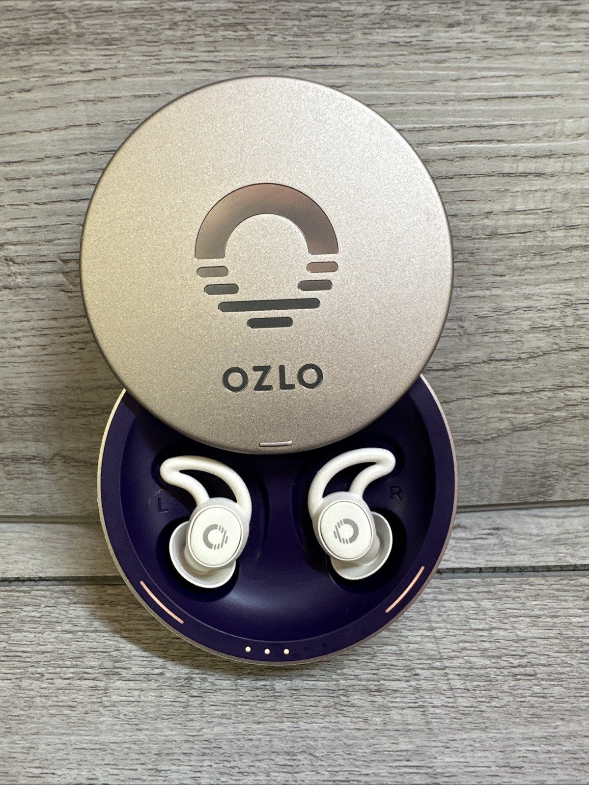 Ozlo Sleepbuds Comfortable Side Sleeper Headphones – Tested and Working
