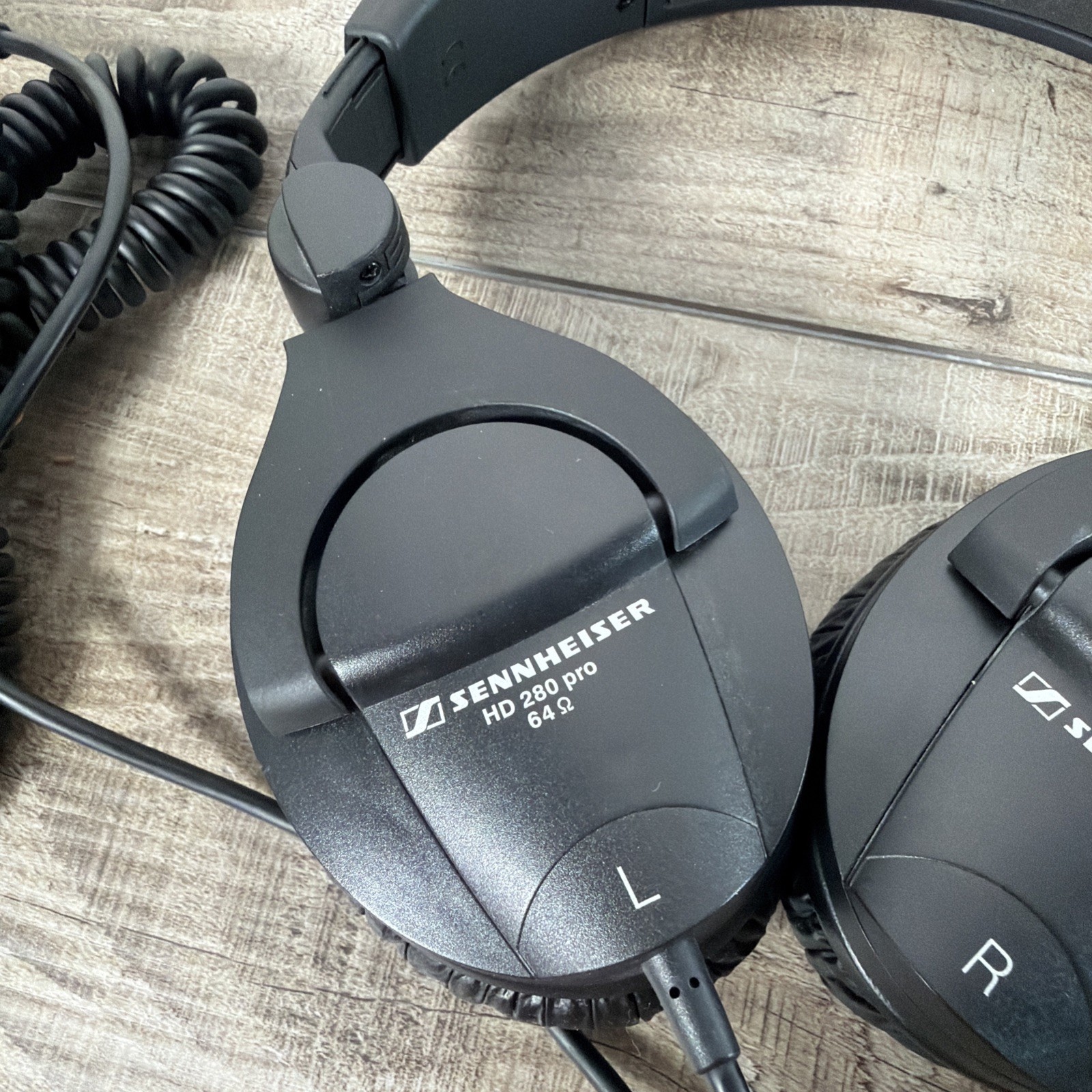 Sennheiser HD 280 Pro Studio Headphones 64 Ohm
