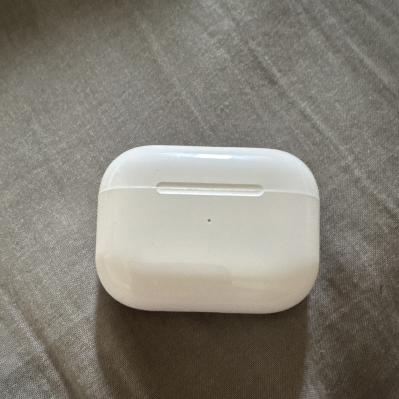 AirPods Pro 2nd Gen Wireless Earbuds White w/ USB C Charging Case (Read desc)