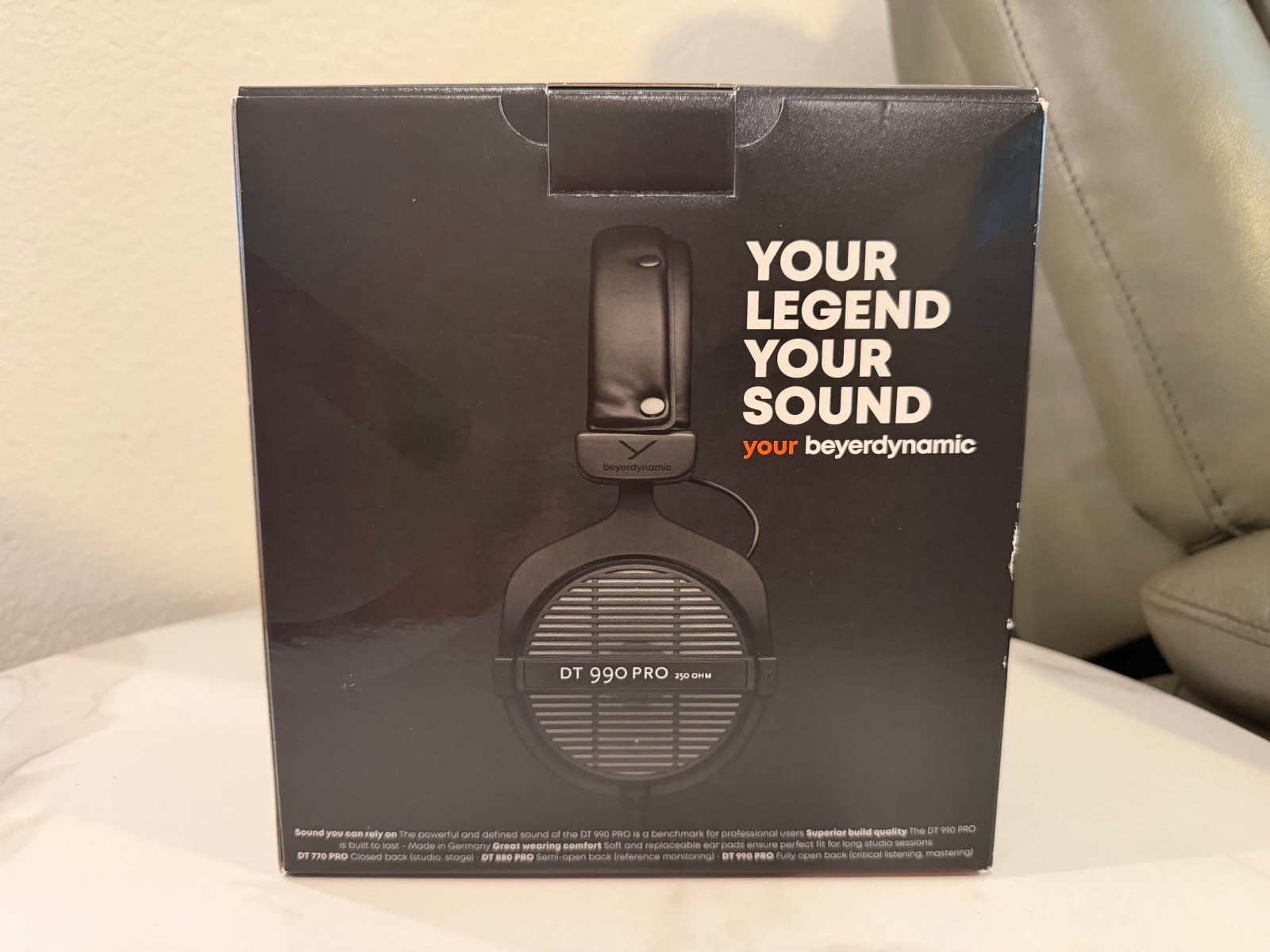 Beyerdynamic DT 990 Pro 250 Ohm Open-Back Studio Headphones