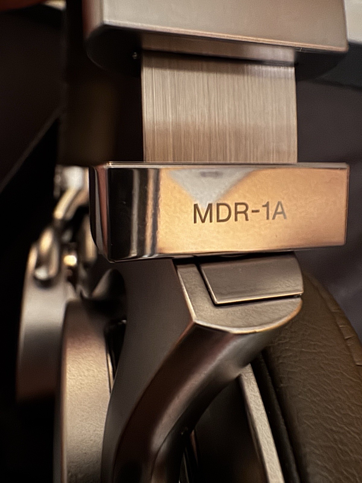 Sony MDR-1A Silver High Resolution Headphones