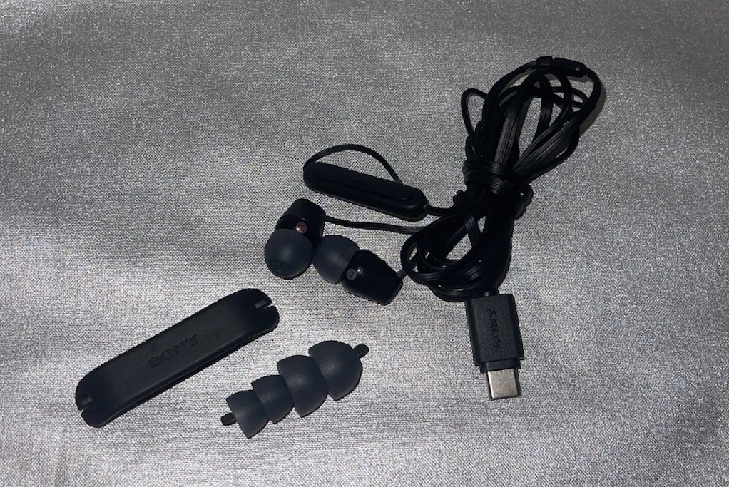 Sony IER-EX15c Earbuds Wired Stereo Headphones with Mic Black *PARTS ONLY *