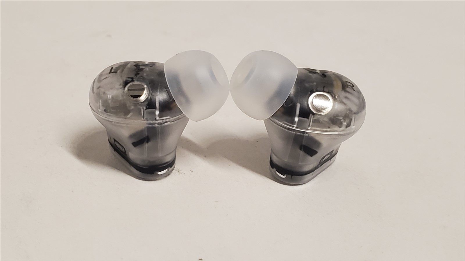 Beats Studio Buds Plus + Wireless Noise Cancelling Earbuds, A2872, Transparent