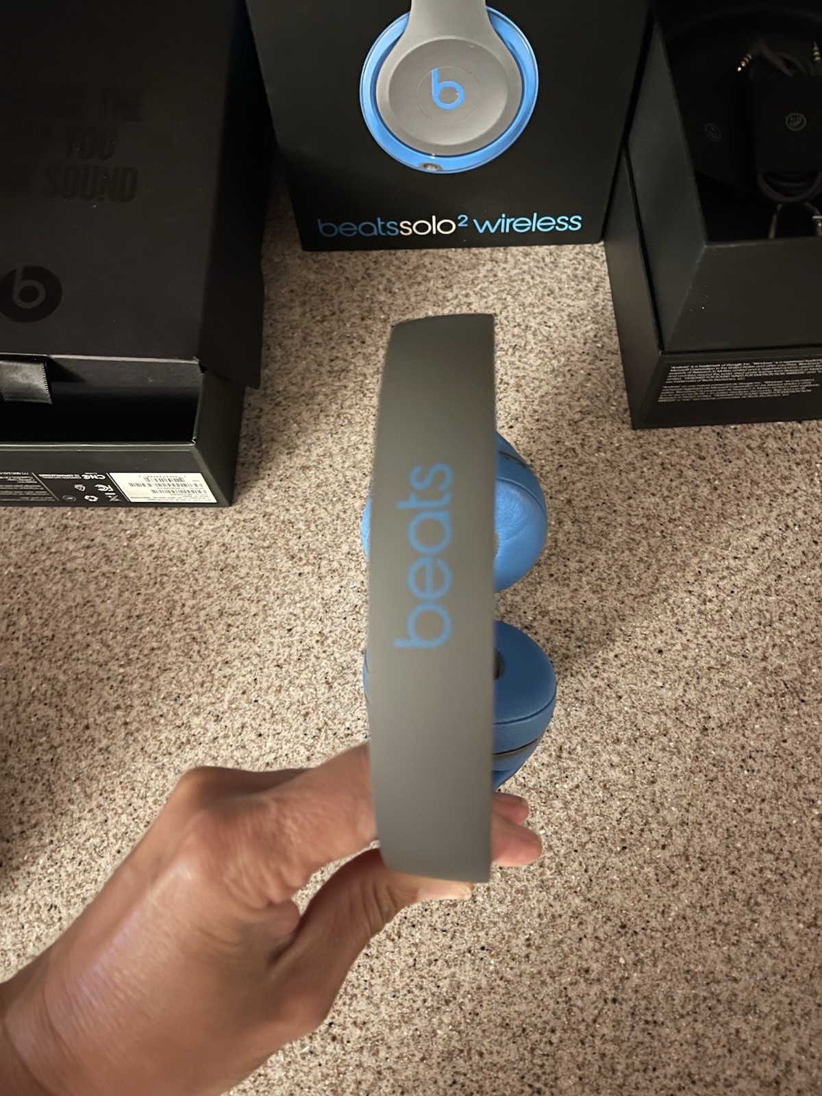 Beats by Dr. Dre Solo2 Wireless Headphones Used Blue Gray Color