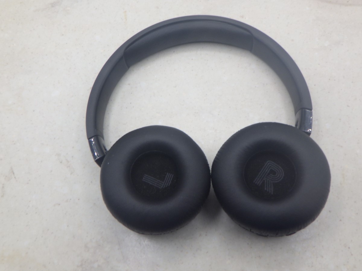 JBL TUNE 670NC – Black (TDY031536)