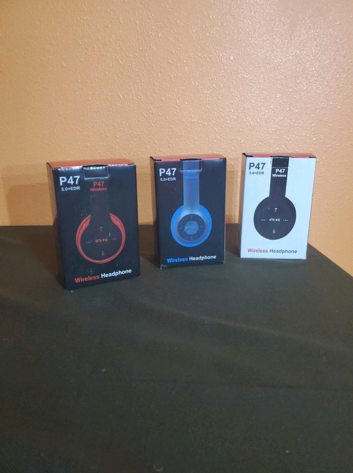 Package Of (3) P47 wireless headphones