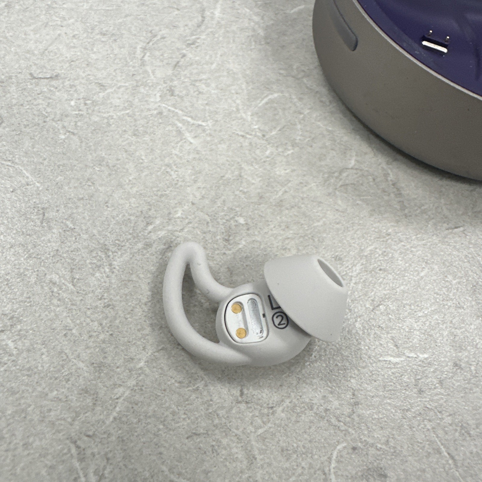 Ozlo Sleepbuds Bluetooth Wireless Noise-Canceling Sleep Buds