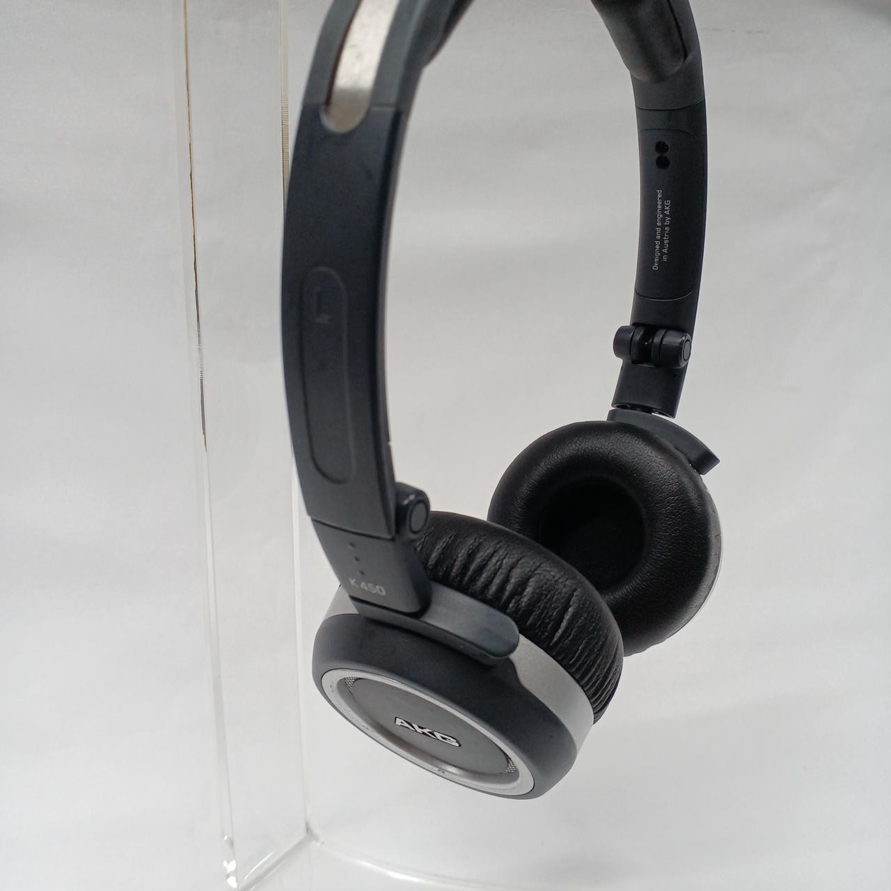 AKG K450 Closed-Back Over-Ear Headphones Dynamic 32Ω Used with Warranty