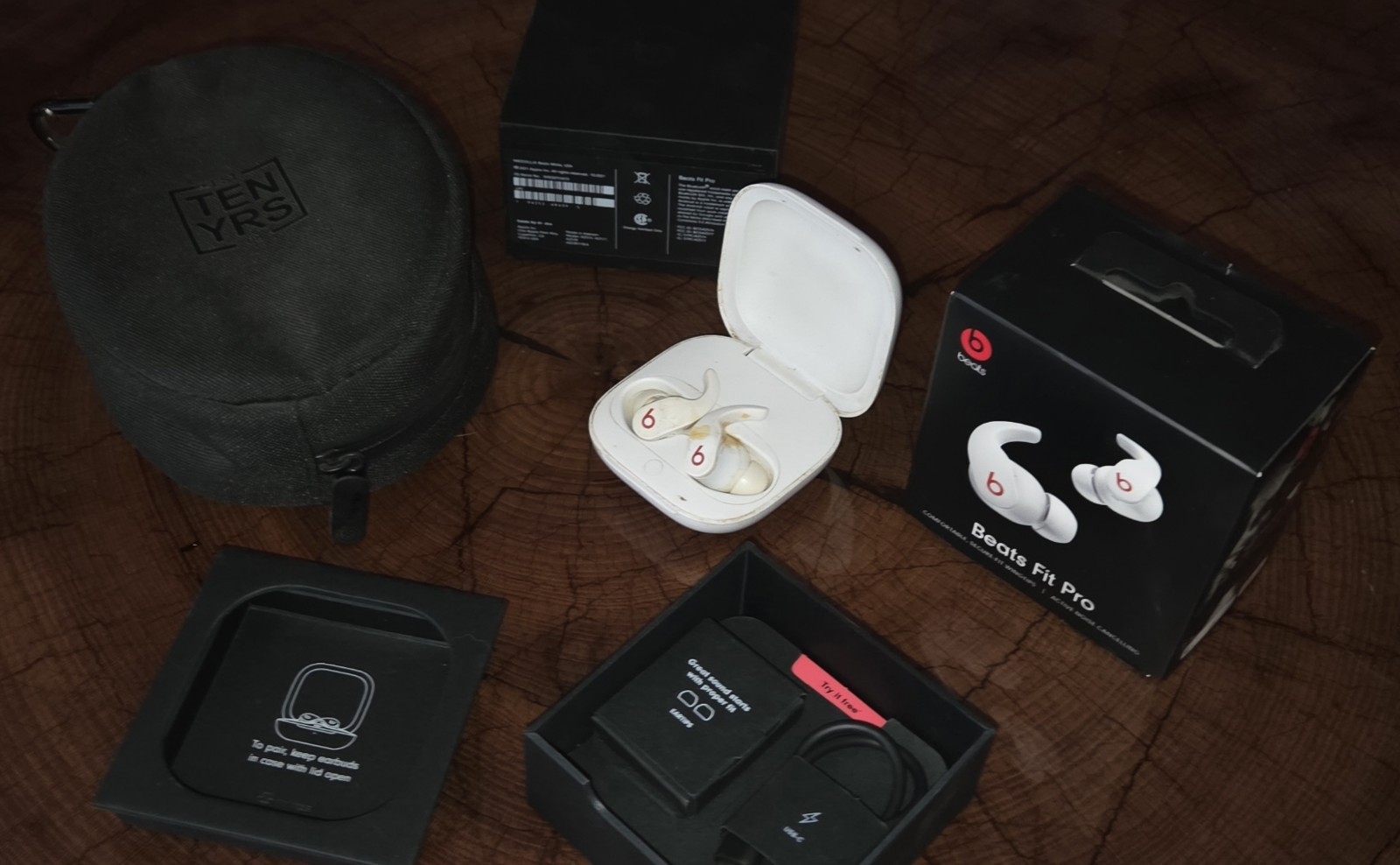 Beats Fit Pro Wireless Earbuds & Extra Accessories (PLS READ DESCRIPTION)