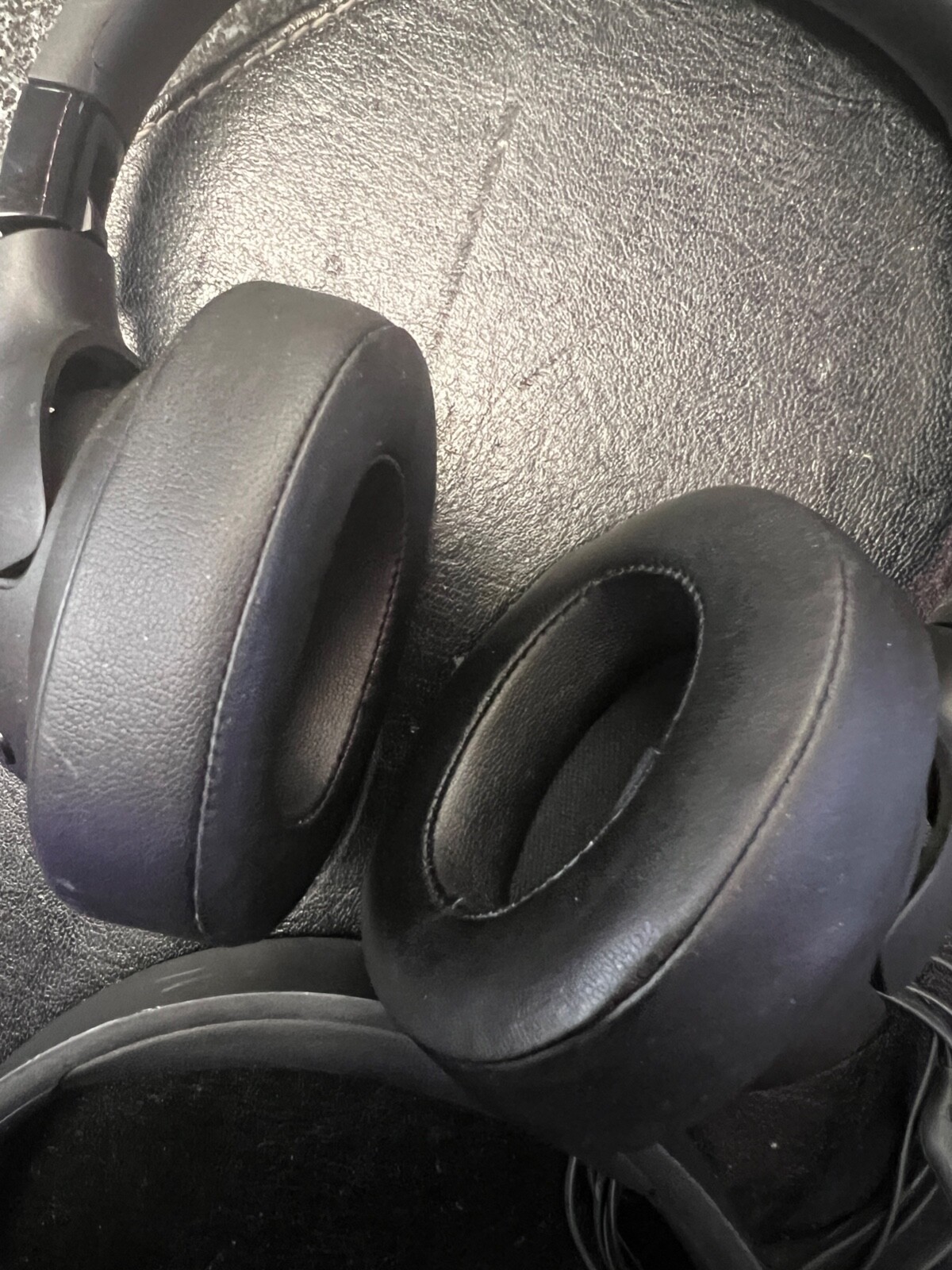 JBL Club Tune 760NC headphones 3.5mm over-ear -WIRED ONLY!-LOT OF 2