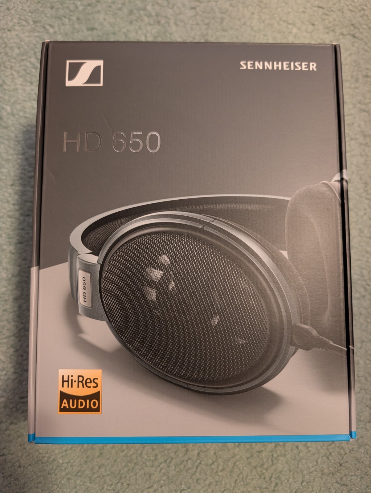 Sennheiser HD 650 Over Ear Headphones – Gray/Black