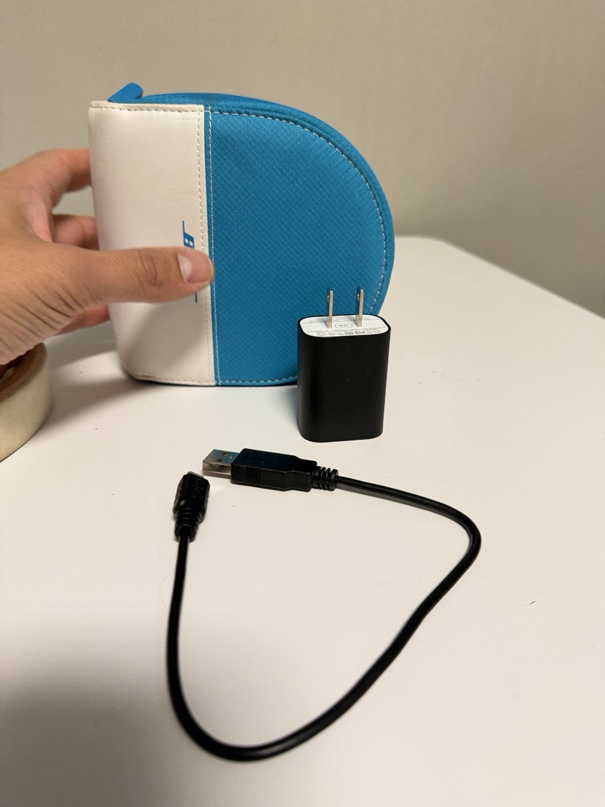 Bose Soundlink On-ear Headphones with Case Teal/White