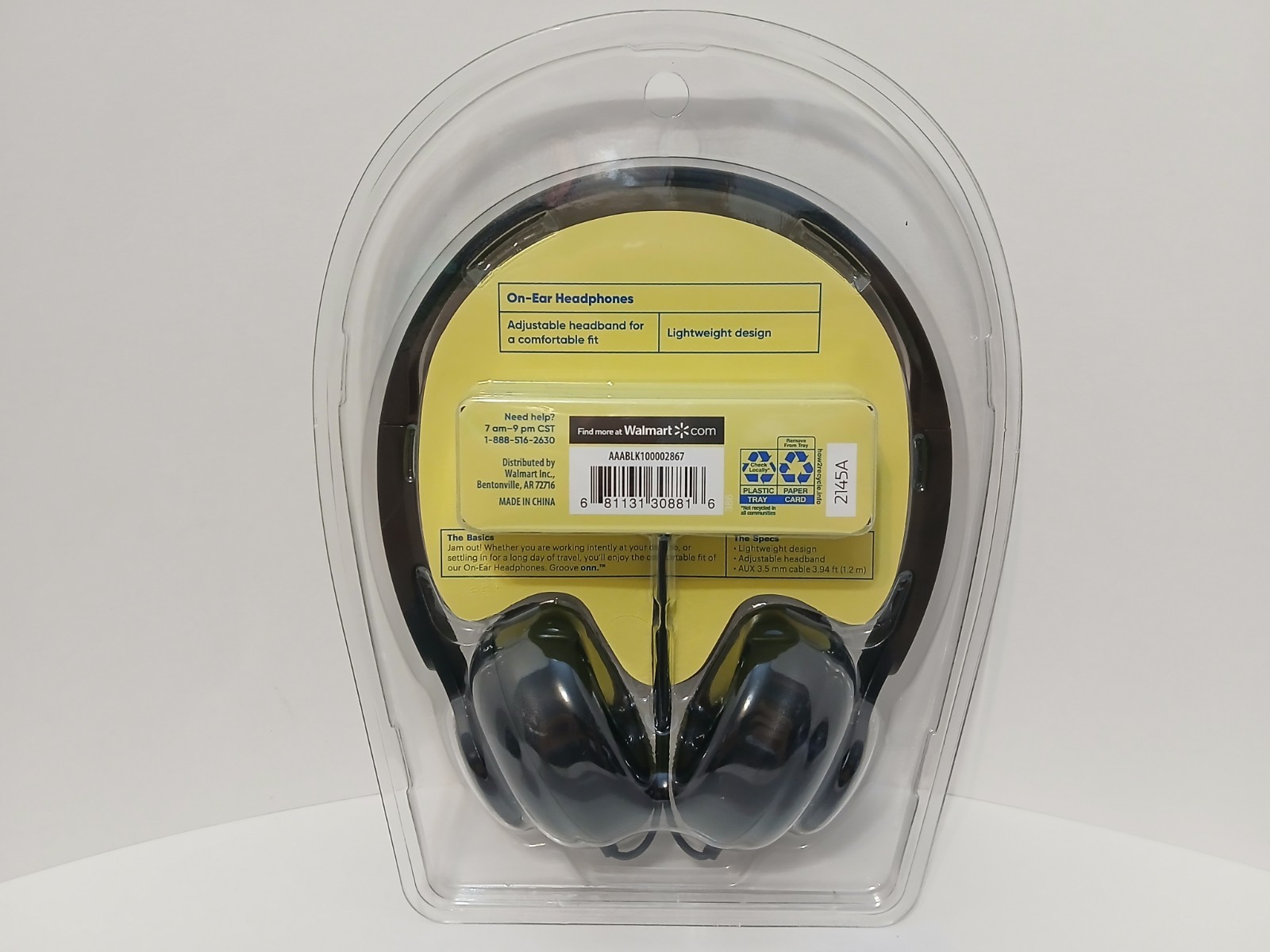 Groove Onn. On-Ear Headphones NEW! Lightweight Adjustable Aux 3.5mm cable 4 Ft.