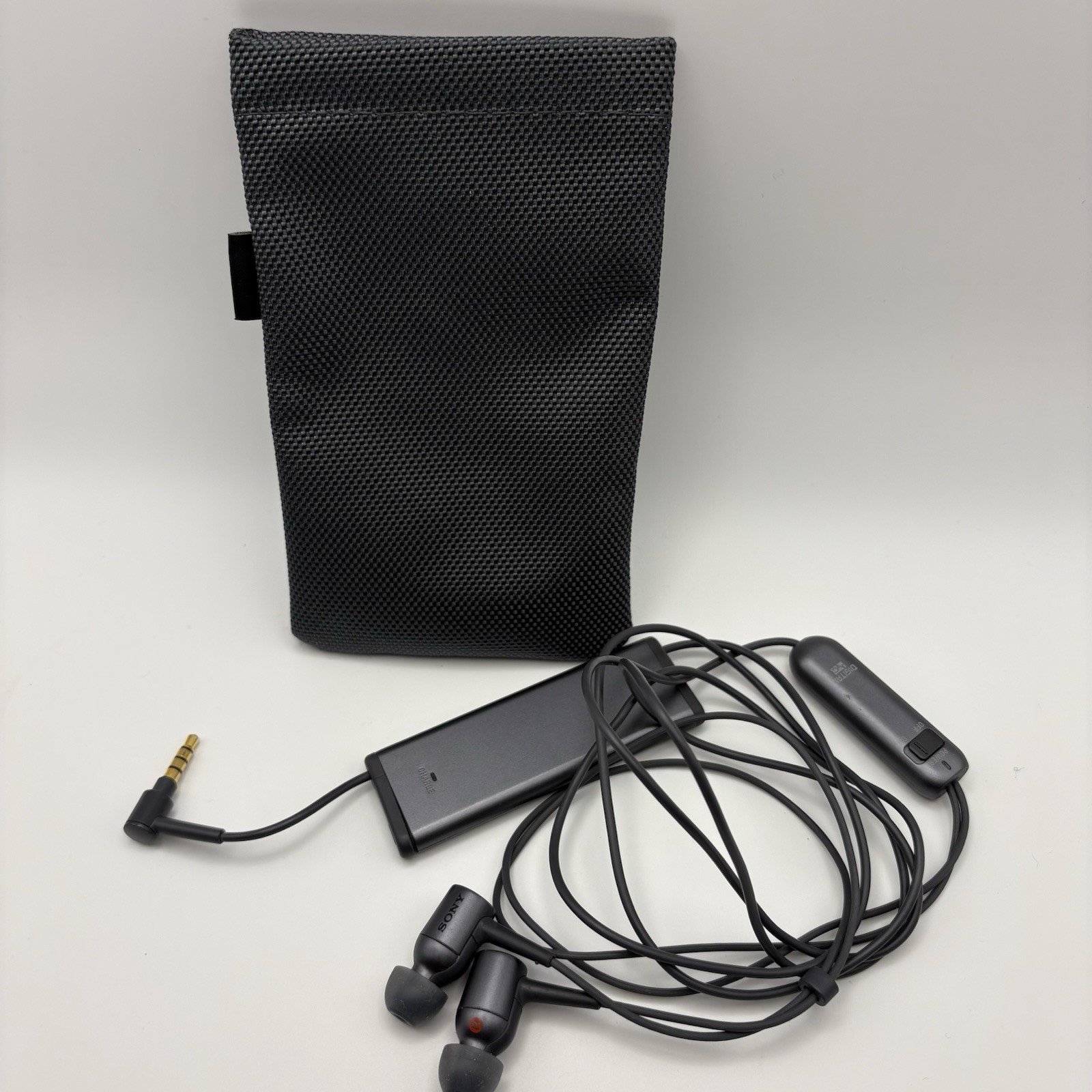 Sony MDR-EX750NA Active Noise Cancelling Wired In-Ear Headphones Earbuds Black