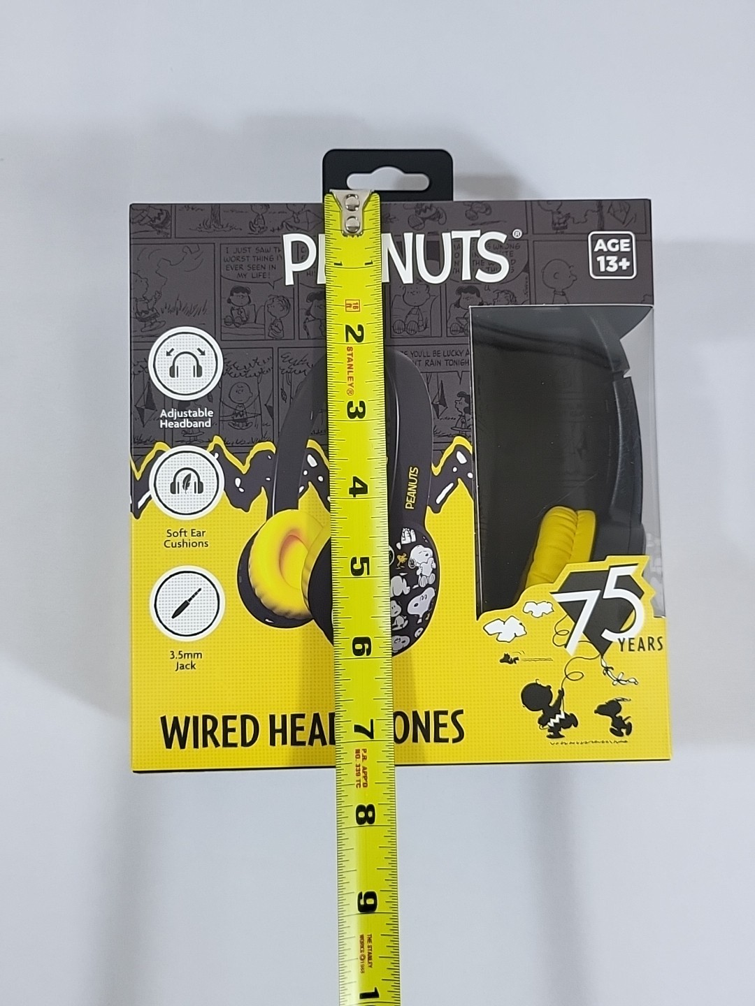 Peanuts New 2025 Snoopy Wired Headphones 3.5mm Headphone Jack Black/Yellow